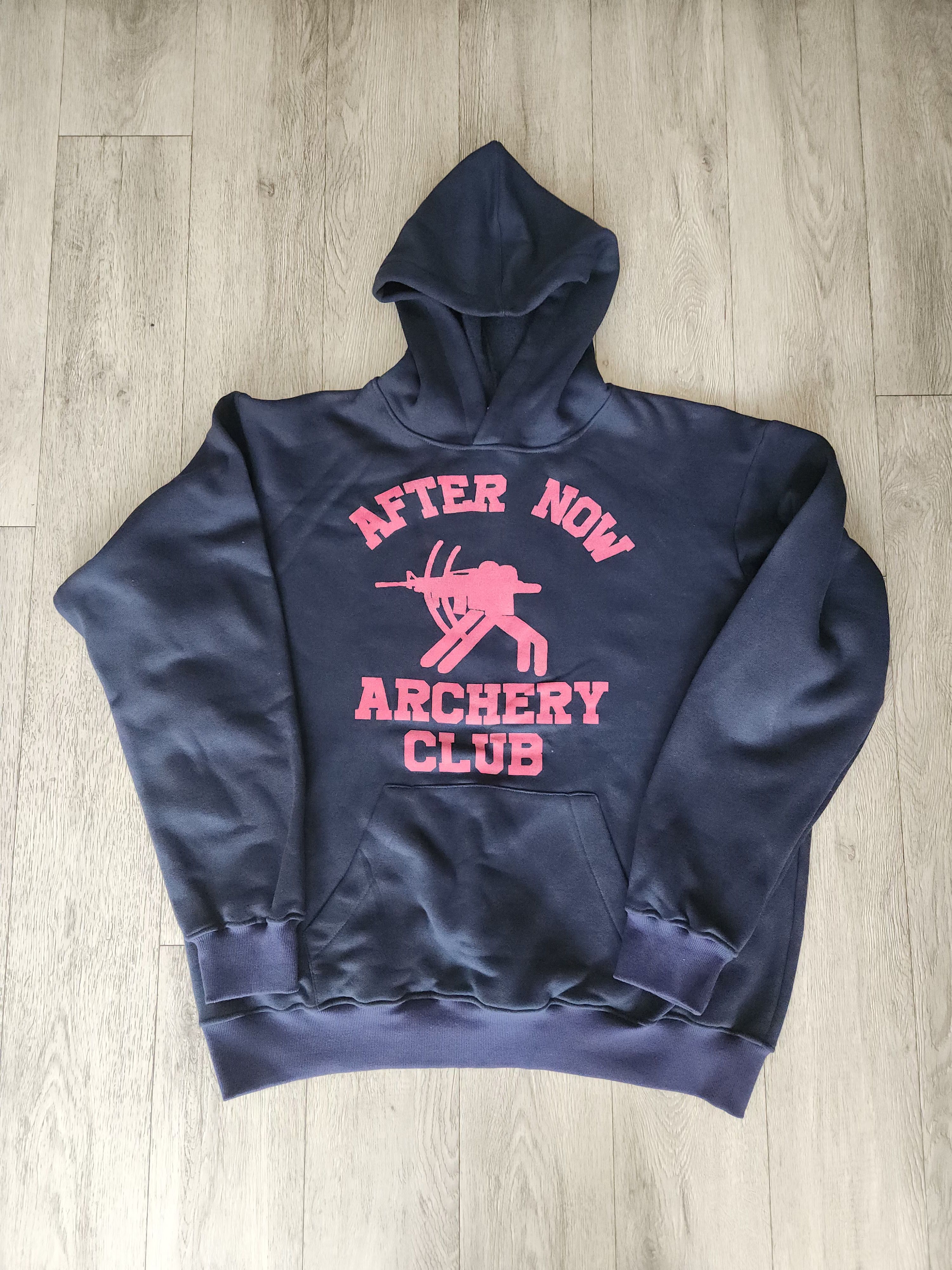(B).Stroy (B). Stroy "Archery Club" hoodie Size US XL / EU 56 / 4 - 1 Thumbnail