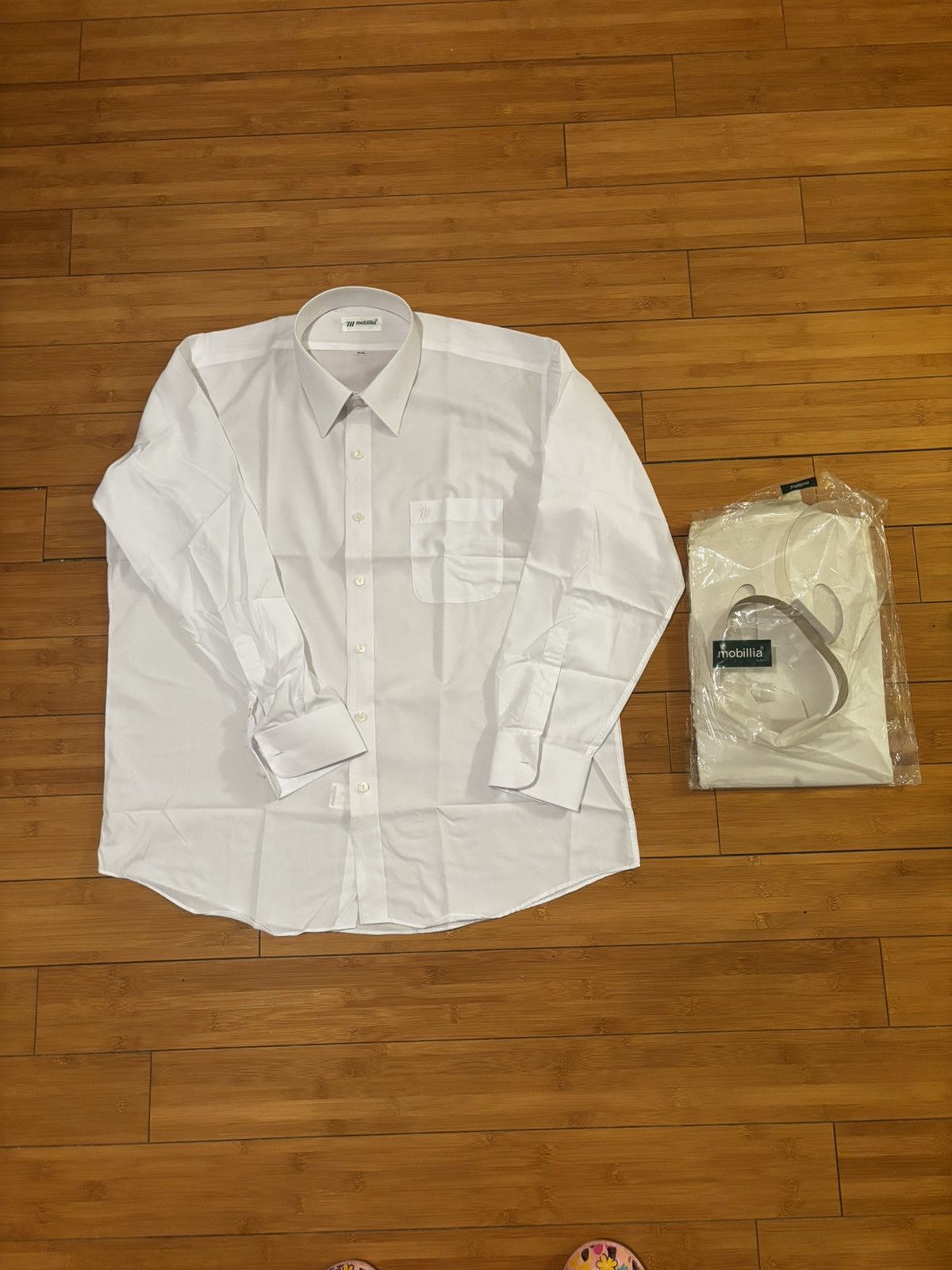 Other Men’s white dress shirt.ms0126 Size US L / EU 52-54 / 3 - 11 Thumbnail