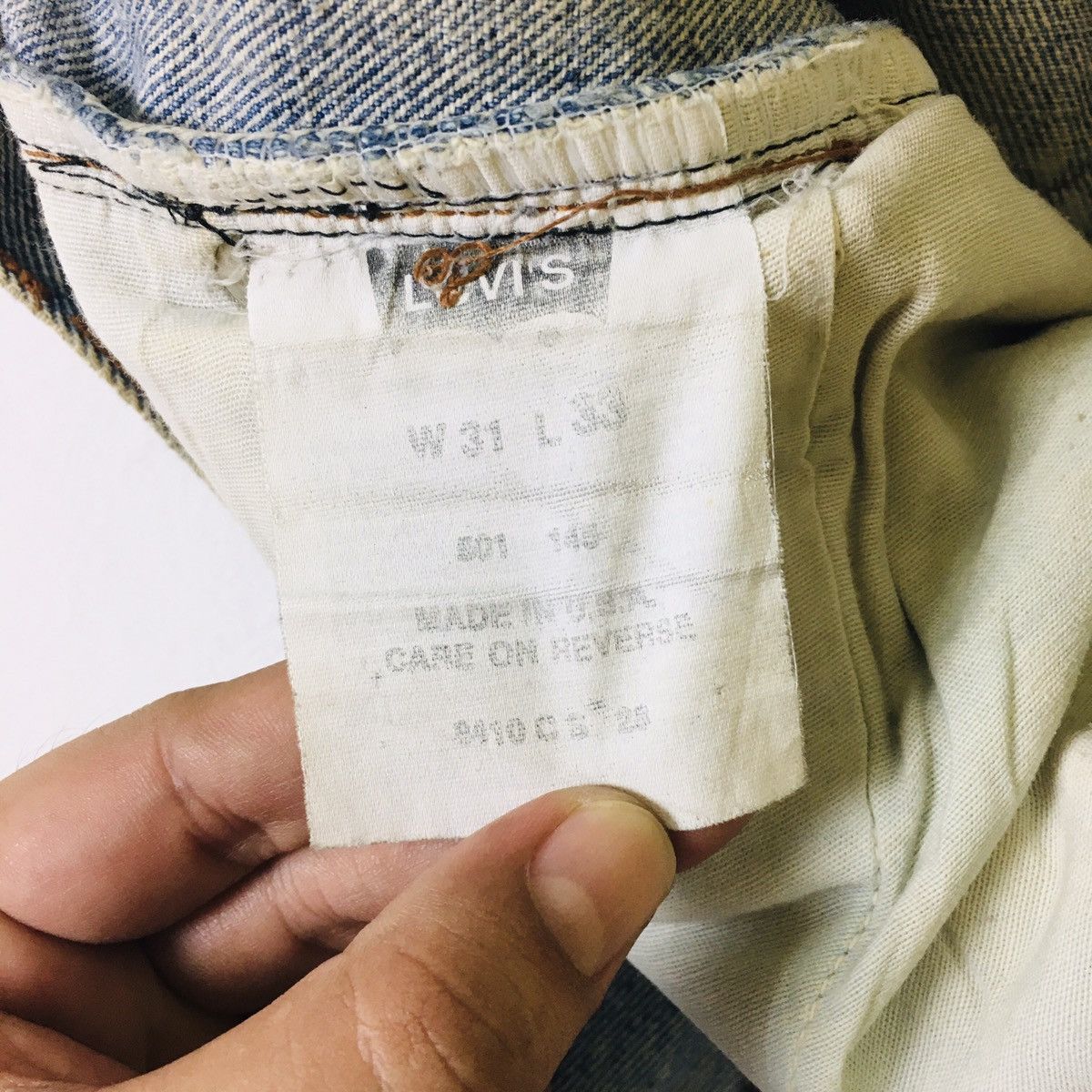 Levi's Vintage Clothing Vintage Levi’s 501 Distress Size US 33 - 13 Thumbnail
