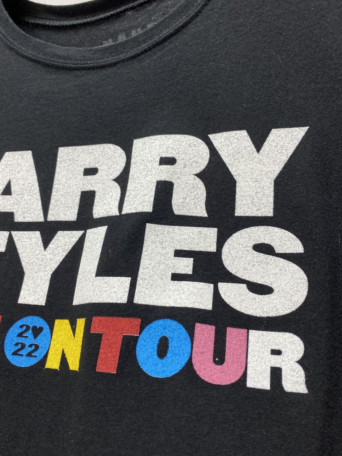 Band Tees Harry Styles Love on Tour 2022 T Shirt Size US XL / EU 56 / 4 - 8 Thumbnail