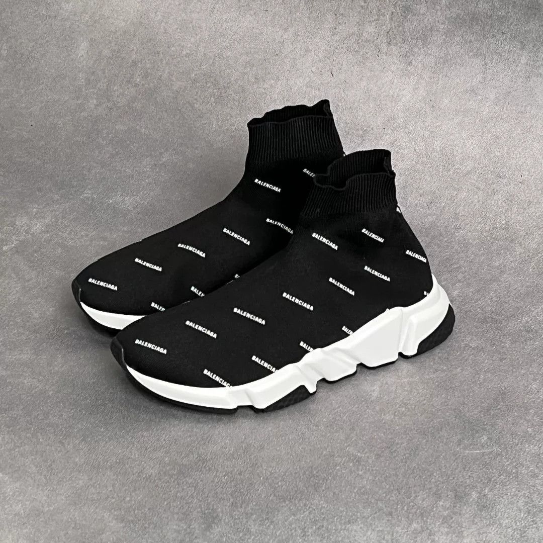 Balenciaga Balenciaga Casual Embroidered Black Lowtop Sneakers 6 Men Size US 6 / EU 39 - 1 Thumbnail
