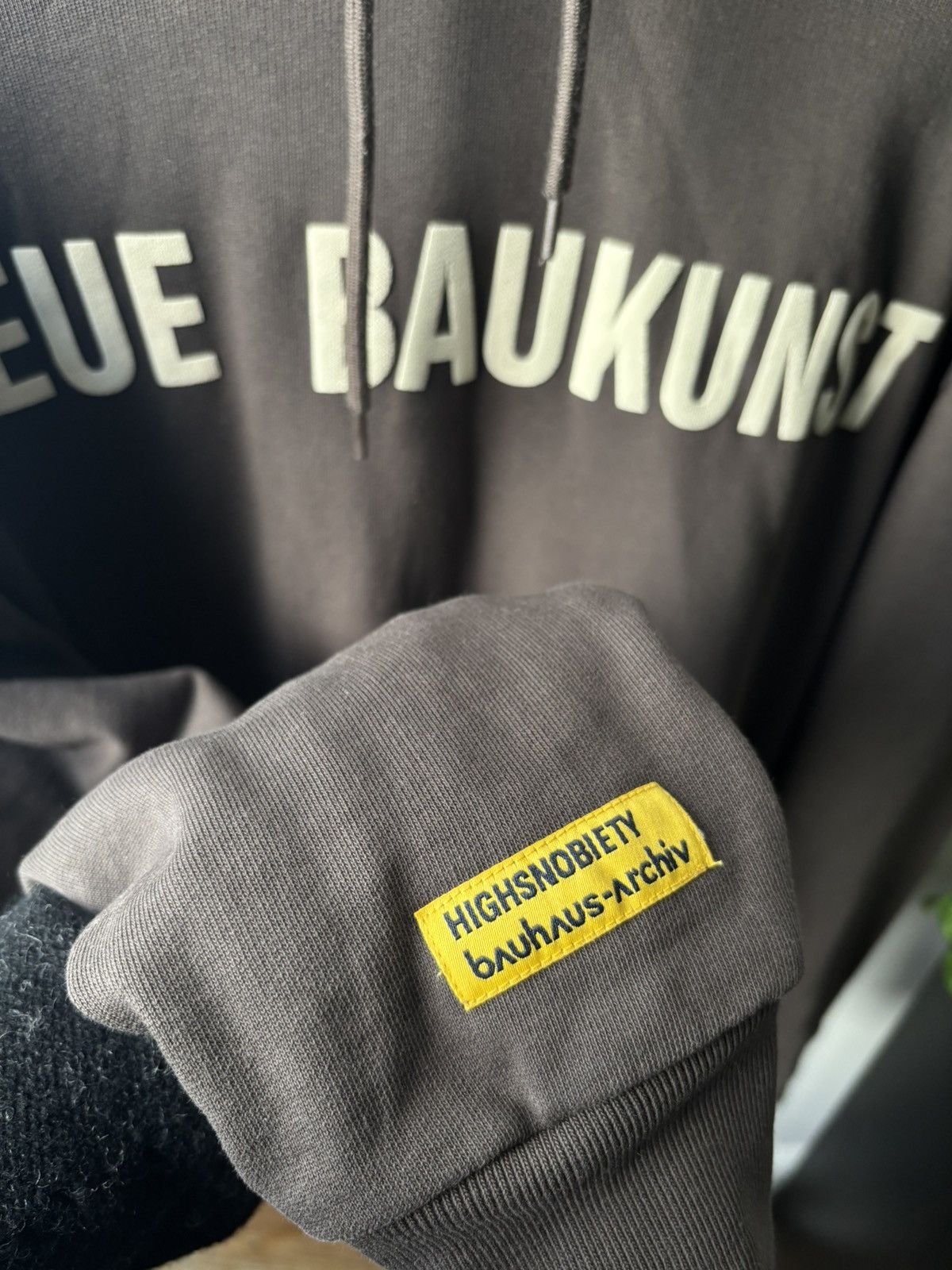 Highsnobiety highsnobiety x bauhaus-archiv neue baukunst hoodie Size US M / EU 48-50 / 2 - 2 Thumbnail