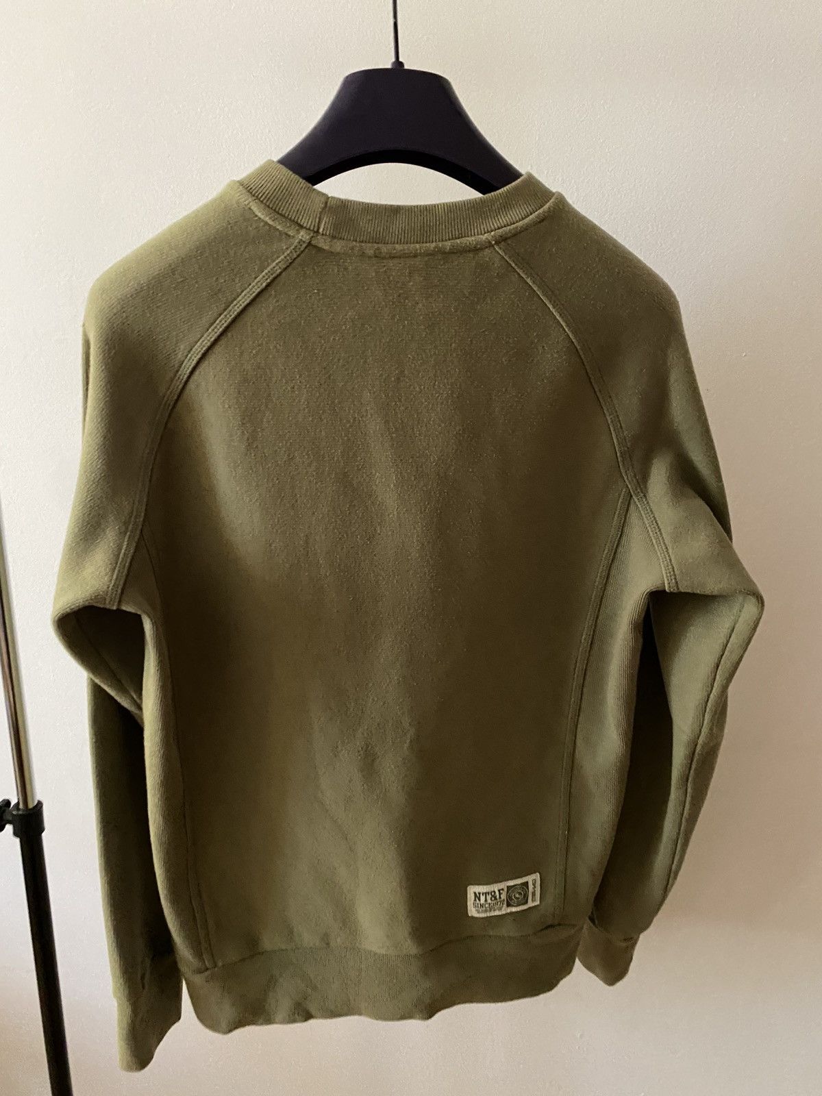 Nike × Vintage Vintage Nike Track Field Sweatshirt Big Logo Mens Size S Size US S / EU 44-46 / 1 - 4 Thumbnail