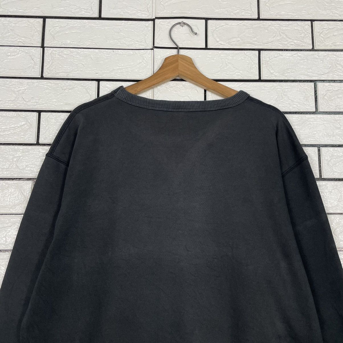 Champion Champion Small Logo Black Sweatshirt Size US L / EU 52-54 / 3 - 8 Thumbnail