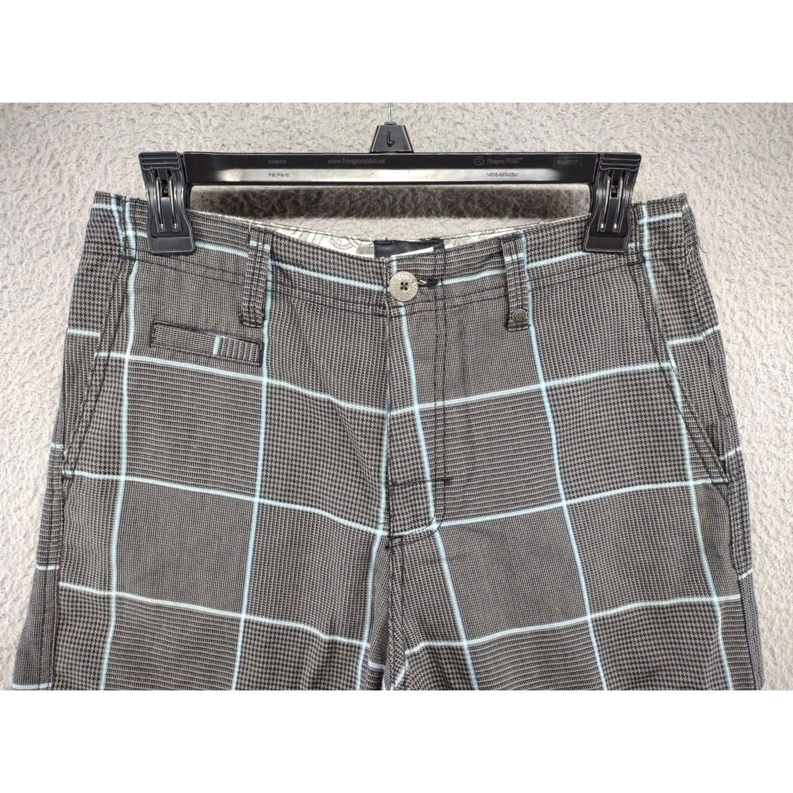 Vans Vans Mens Plaid Flat Front Chino Board Shorts 28 Black 90s Colorful Logo Belt Loops Pocket Zipper Front Flat Front Womens Mens Boys Girls Size US 28 / EU 44 - 3 Thumbnail