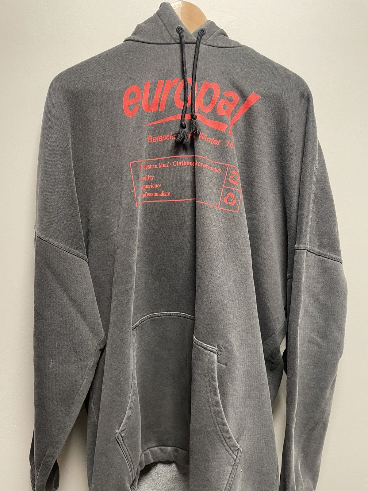 Balenciaga Balenciaga Europa Oversized Hoodie Size US S / EU 44-46 / 1 - 2 Thumbnail