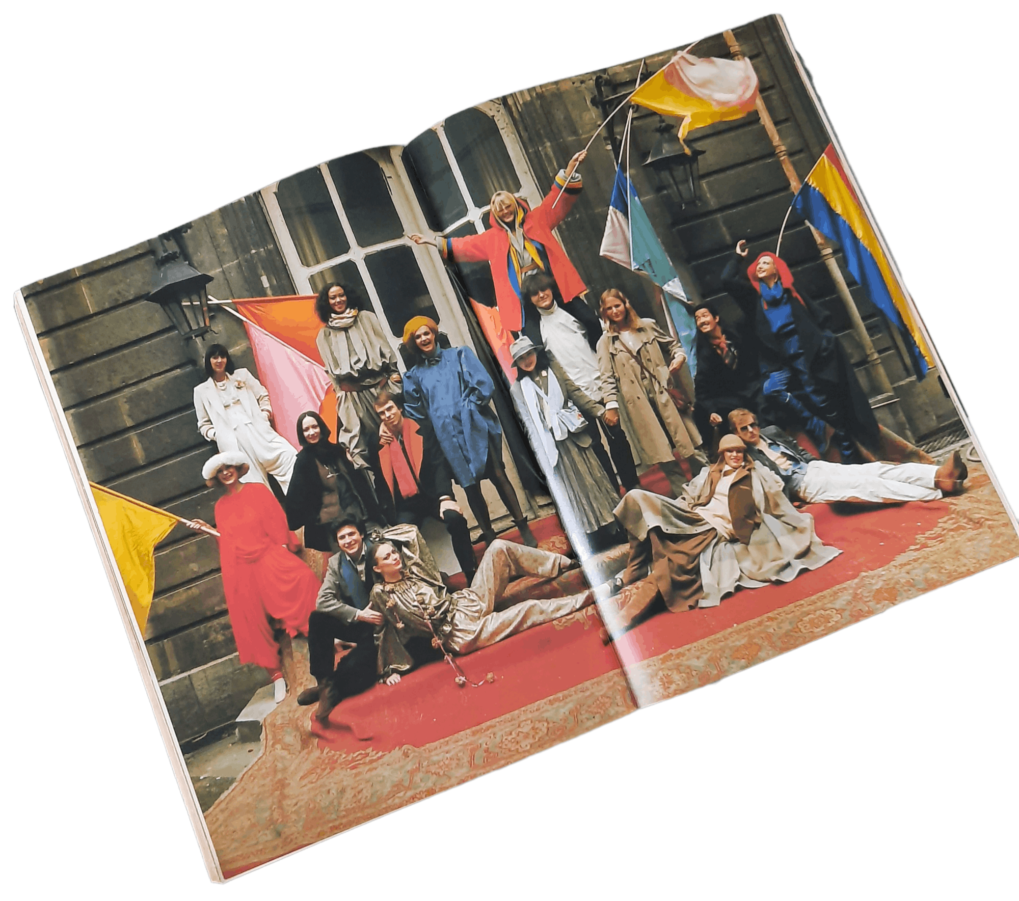 Issey Miyake × Japanese Brand VINTAGE 1978 ISSEY MIYAKE EAST MEETS WEST MEGAZINE BOOK Size ONE SIZE - 6 Thumbnail