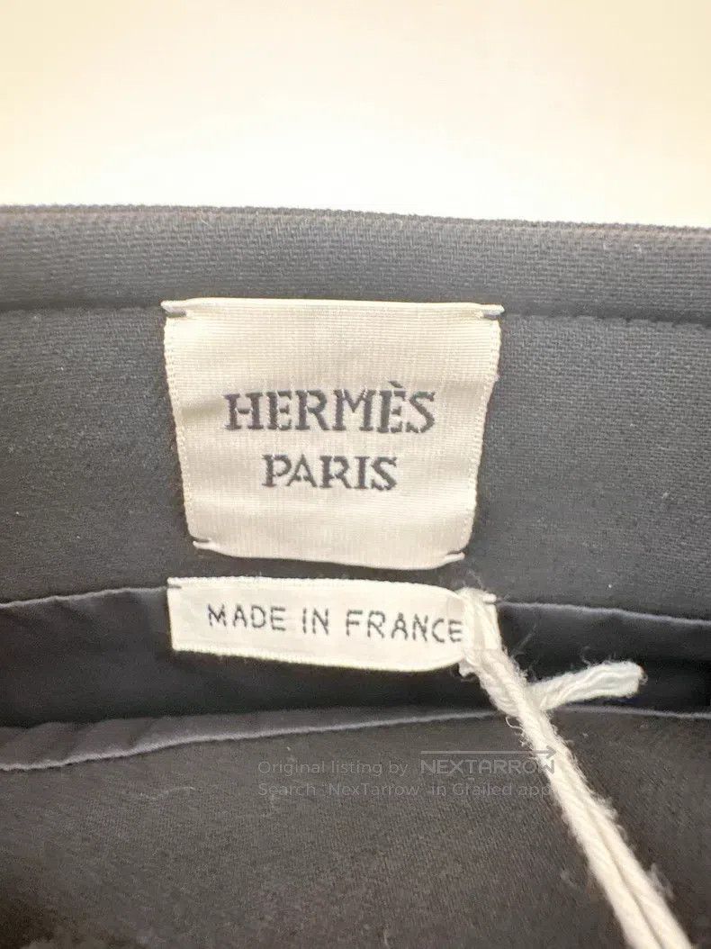 Hermes Hermes Black rivet skirt Size 42" / US 20 - 3 Thumbnail