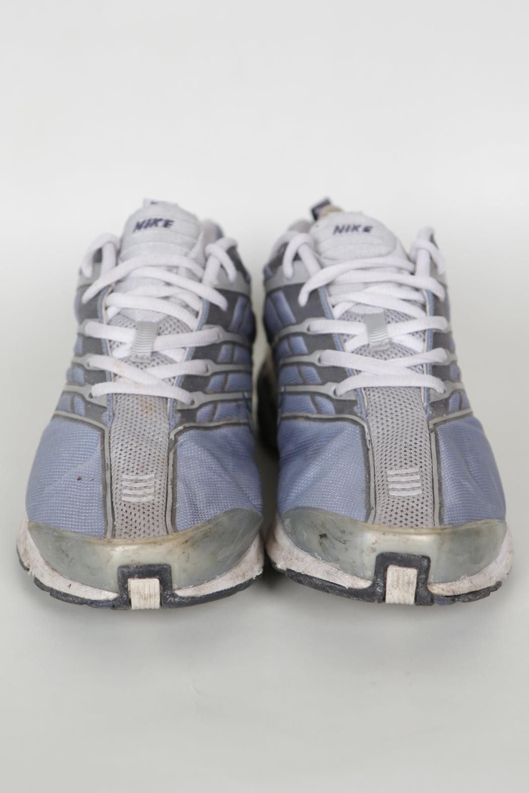 Nike 02' Nike Walk Air Max Low-Top Sneakers Size US 7.5 / IT 37.5 - 2 Thumbnail