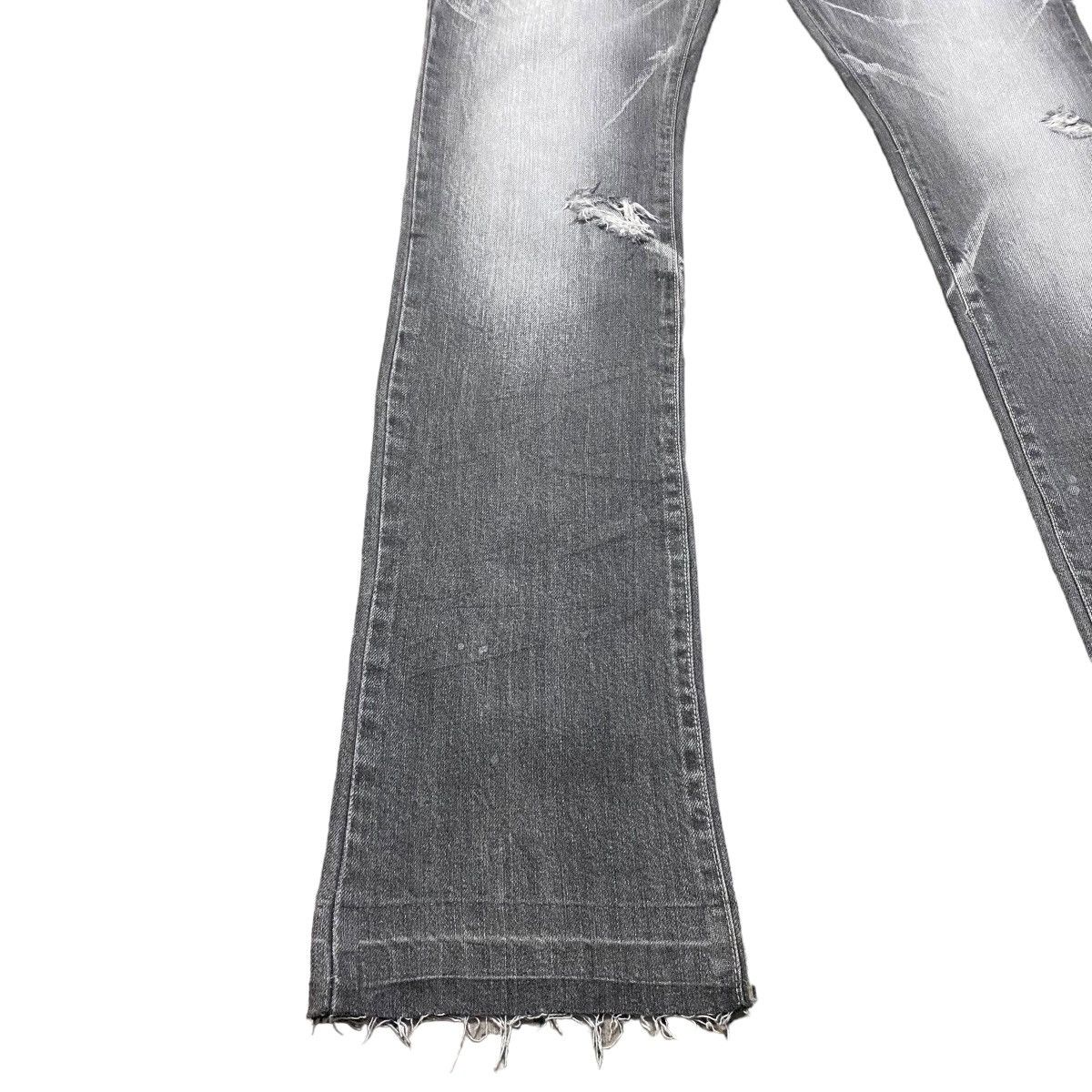 Tornado Mart Tornado Mart Bullet Hole Denim Flare Jeans Size US 33 - 9 Thumbnail
