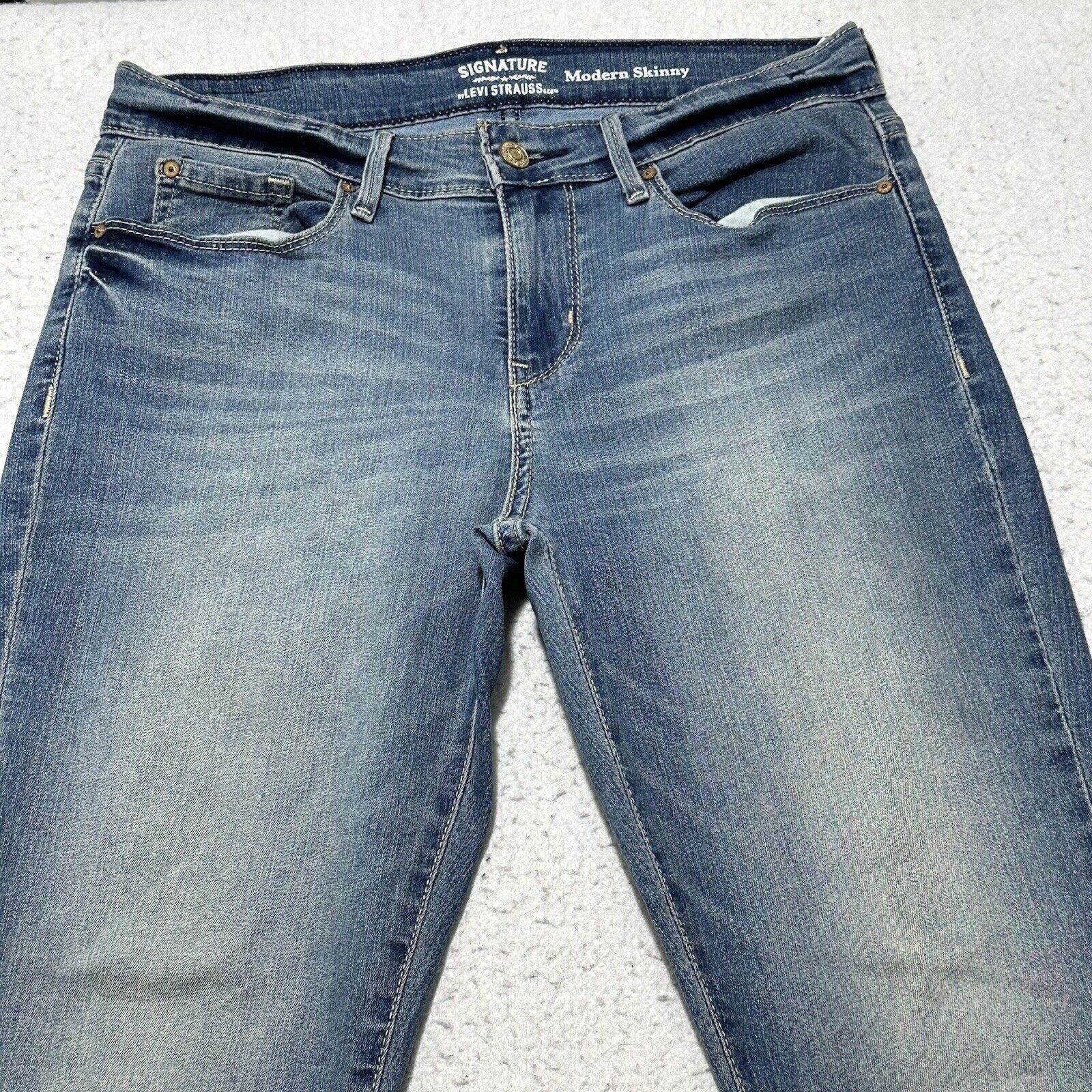 Levi's Levi's Signature 8 (29x29) Skinny Denim Distress Blue Jeans Size 30" / US 8 / IT 44 - 2 Thumbnail