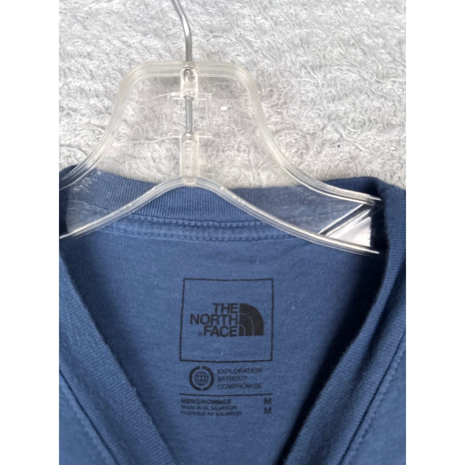 The North Face VINTAGE The North Face Shirt Men Medium Blue Crew Neck 100% Cotton Logo Bear Size US M / EU 48-50 / 2 - 7 Thumbnail