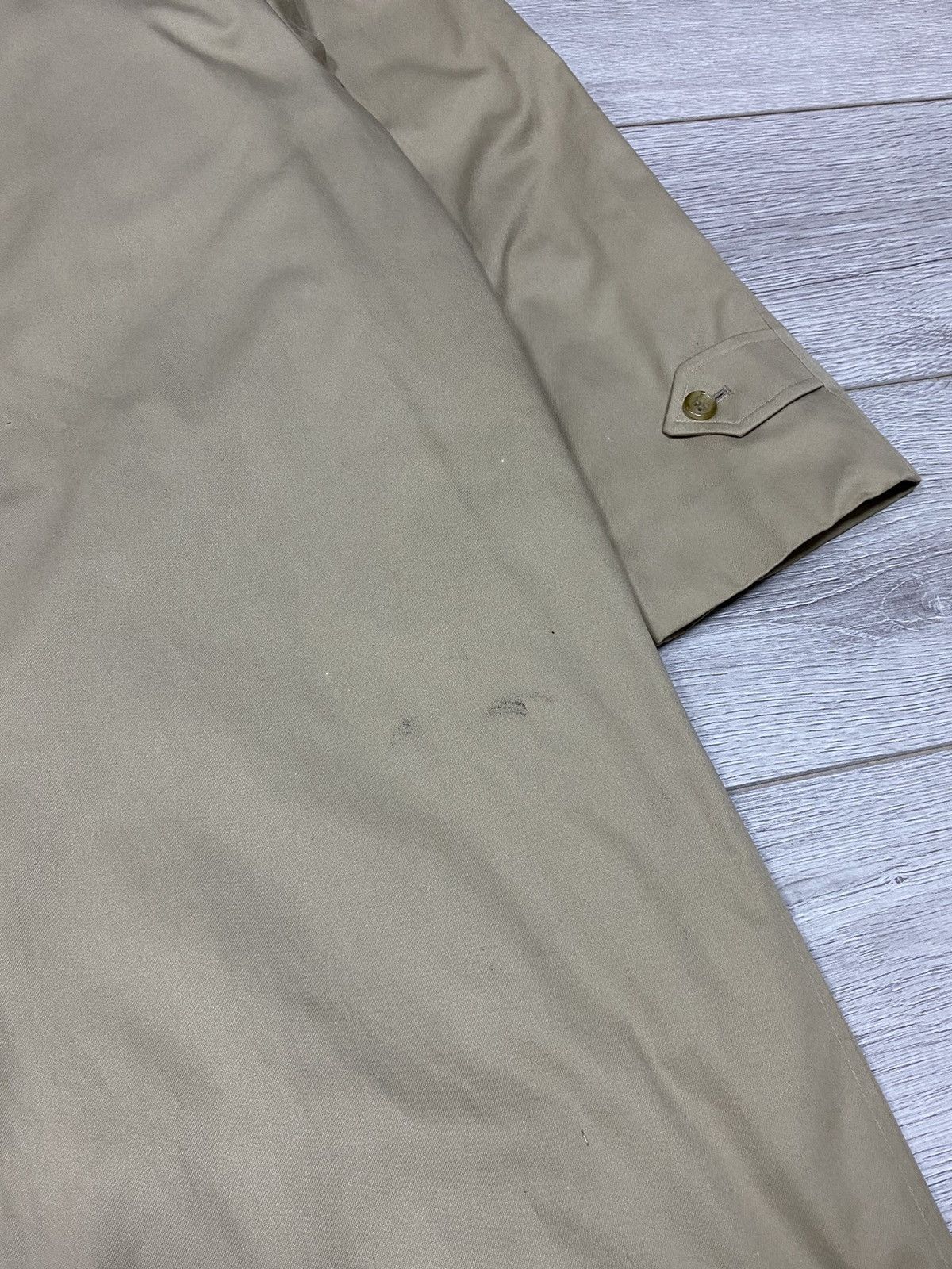 Burberry Burberry vintage trench jacket beige nova check sand Size US L / EU 52-54 / 3 - 14 Thumbnail