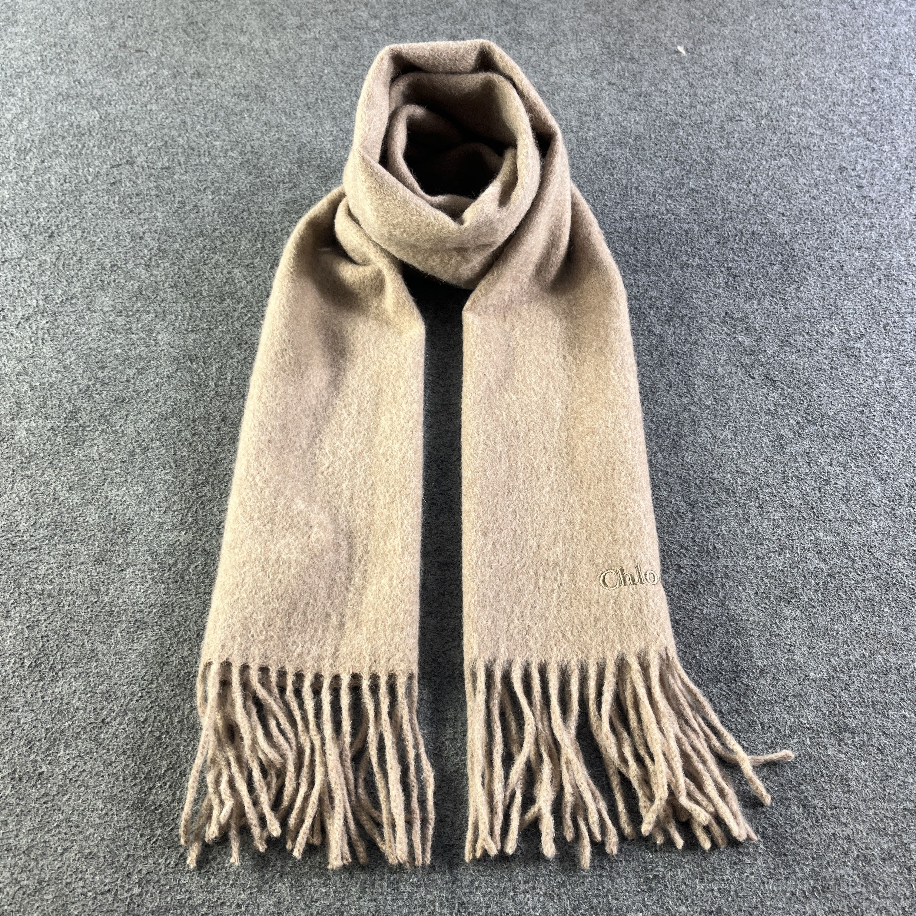 Chloe Chloe Scarf / Muffler / Neckwear T1131 Size ONE SIZE - 1 Thumbnail