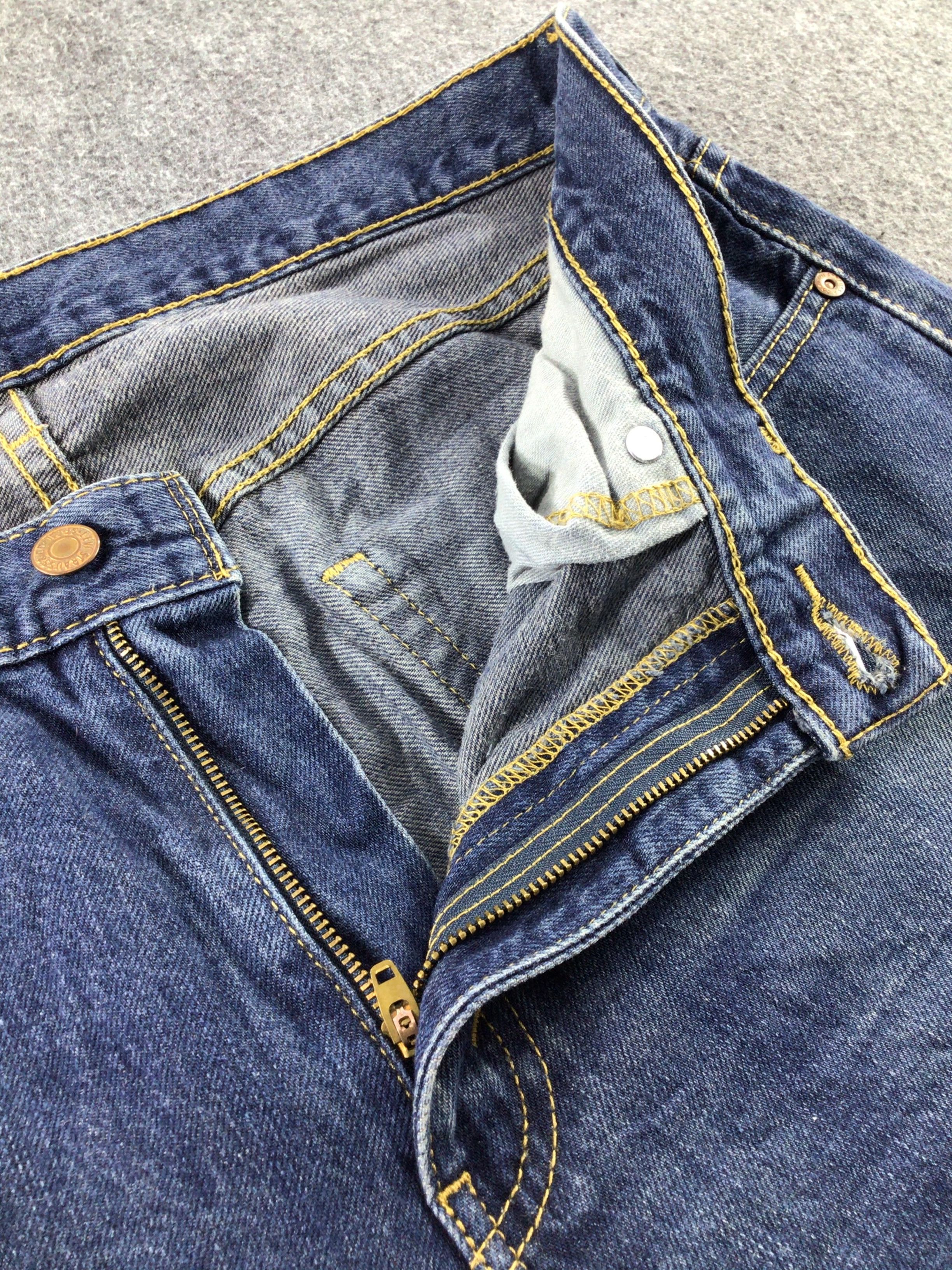 Levi's Vintage Levis 559 Jeans-J717 Size US 36 / EU 52 - 7 Thumbnail