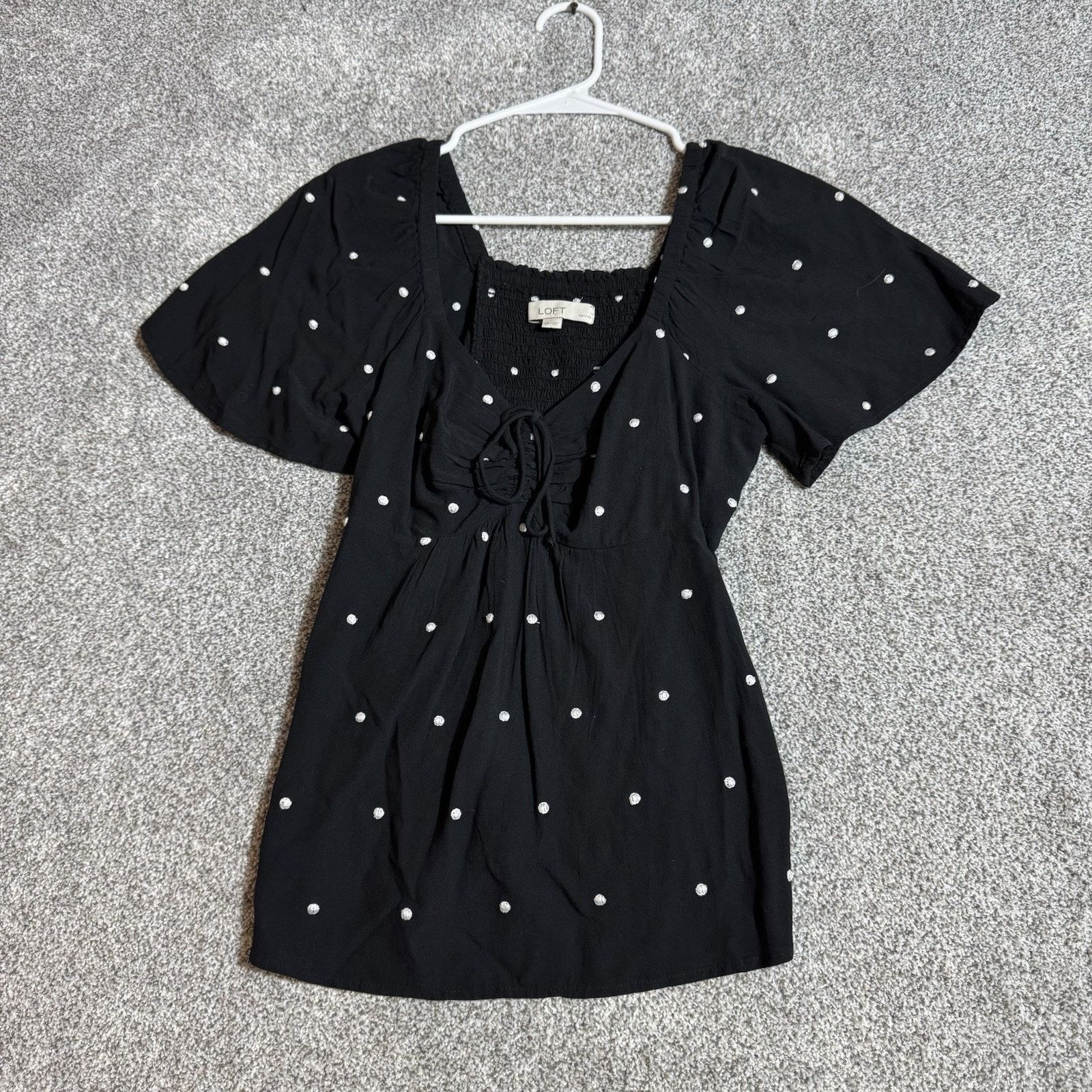 Loft Loft Peasant Top Women S Petite Embroidered Dots Smocked Size S / US 4 / IT 40 - 1 Thumbnail
