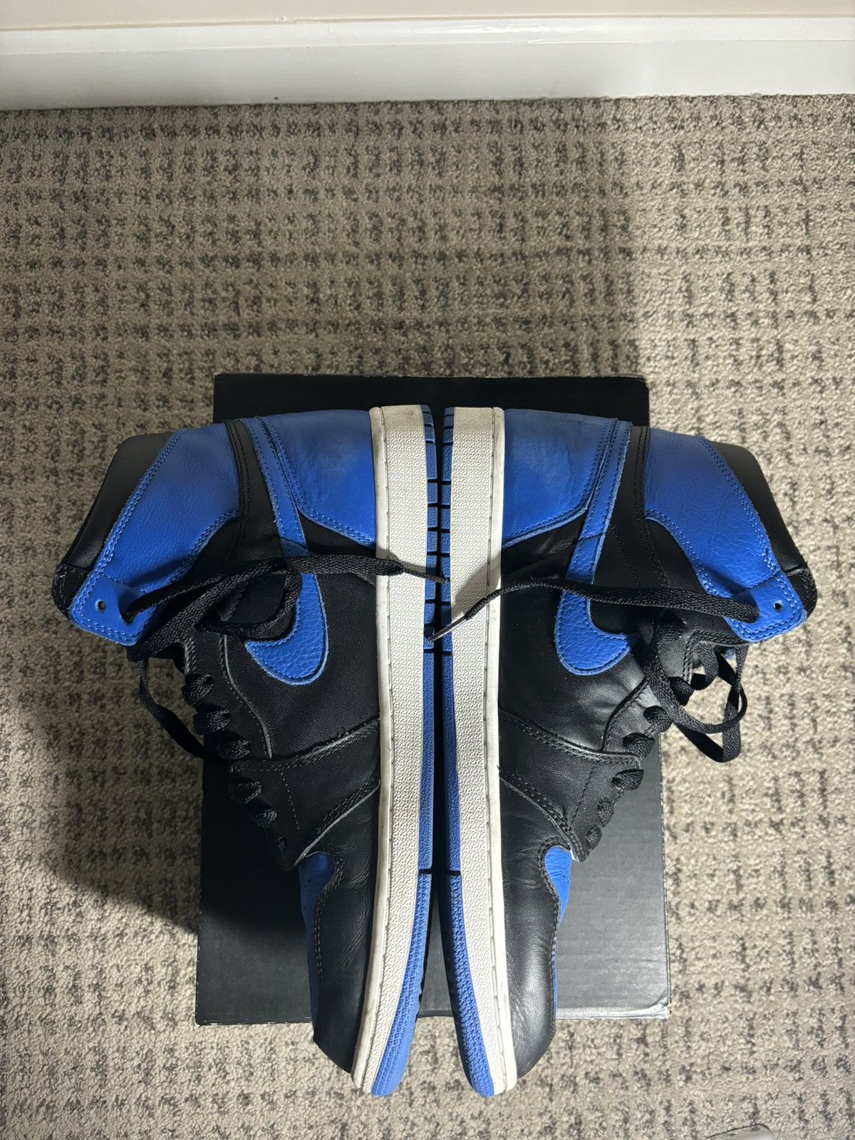 Jordan Brand Air Jordan 1 Retro Royal Size US 11.5 / EU 44-45 - 4 Thumbnail