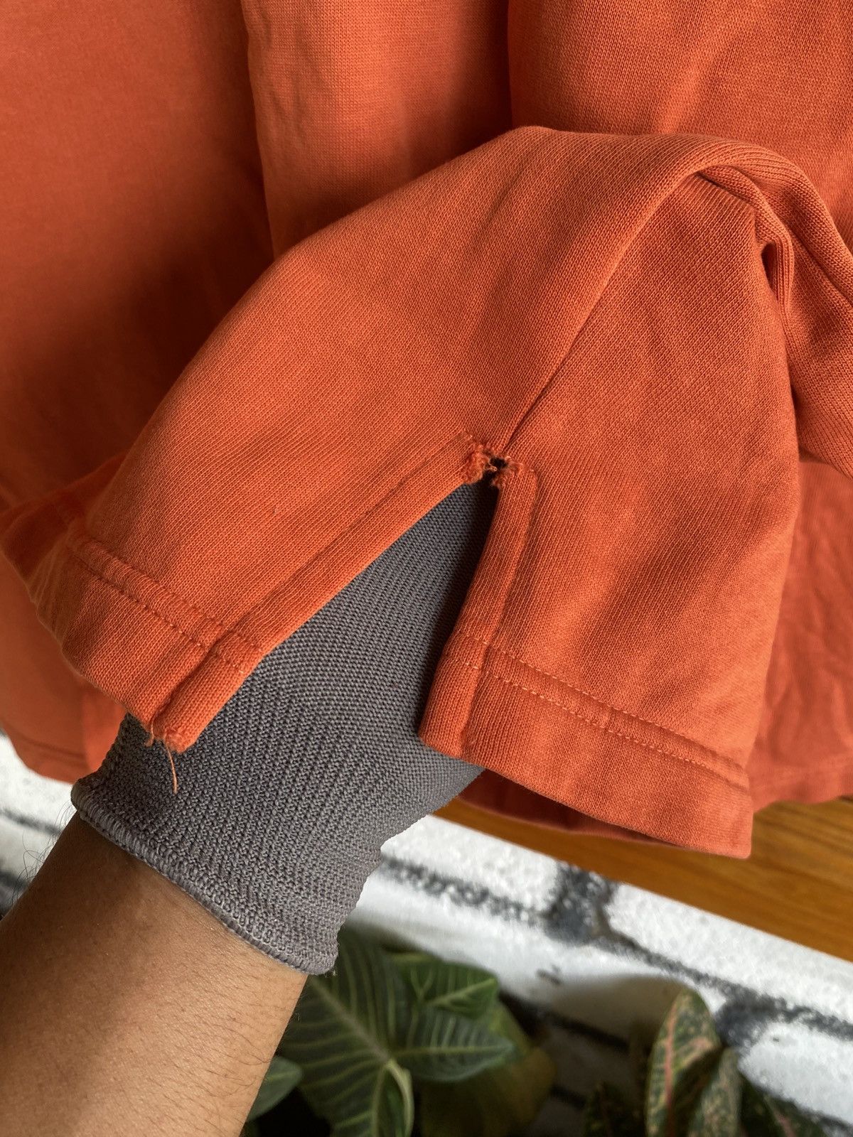 Vintage Vintage Y2K Matador Rust Orange Long Sleeve Made in Europe Size US M / EU 48-50 / 2 - 7 Thumbnail