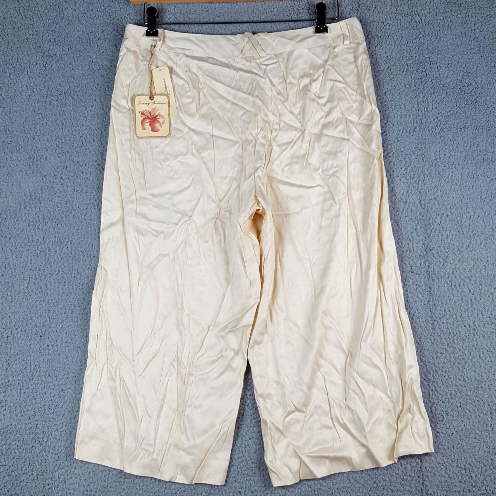 Tommy Bahama VINTAGE Tommy Bahama Capri Pants Women's Size 12 Silk Wide-Leg Capris 2000s Relaxed Fit Beige Size 24" / US 00 / IT 34 - 7 Thumbnail