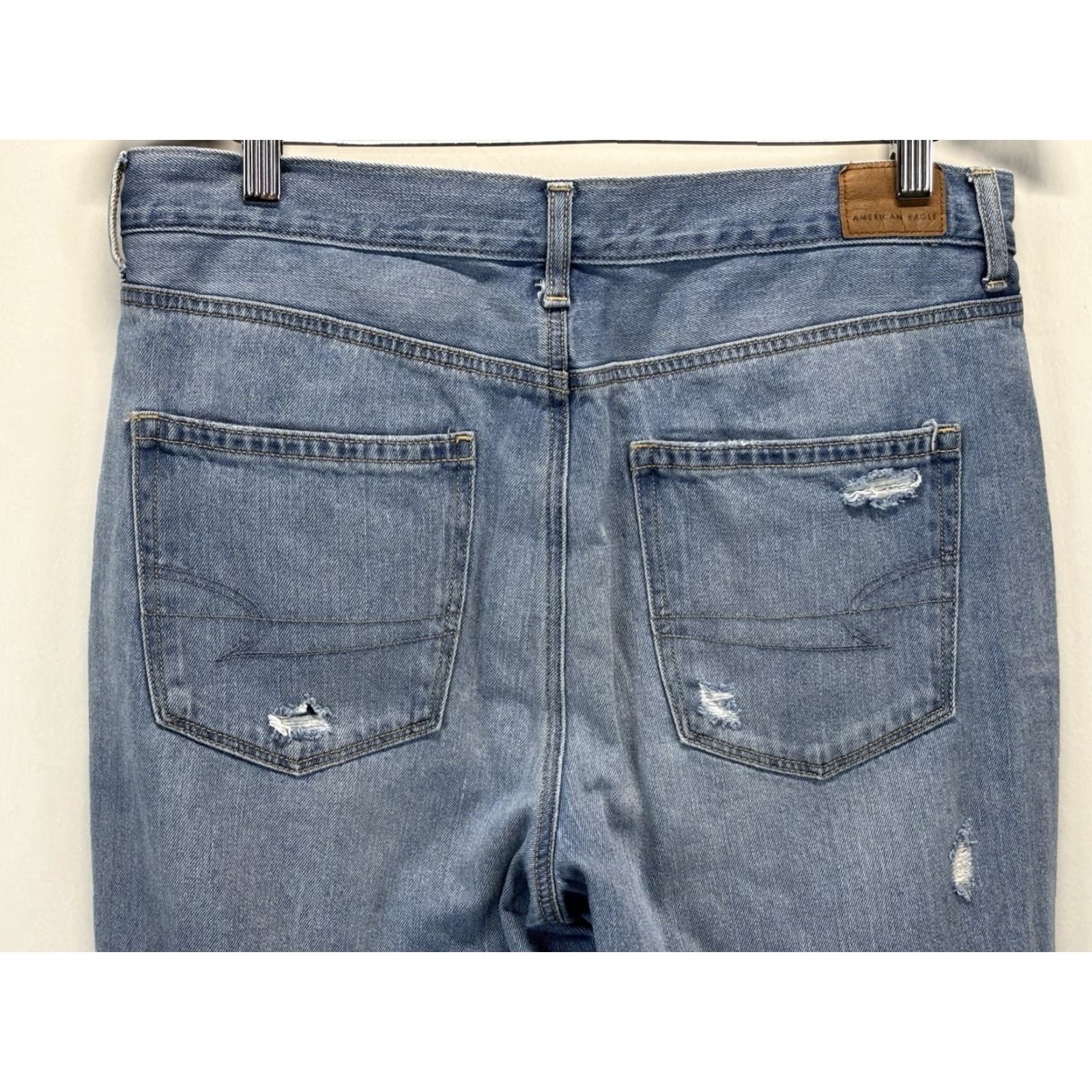 American Eagle Outfitters American Eagle Mom Jeans Women’s Size 12 Distressed Medium Wash Y2K Blue Festival Size 34" / US 12 / IT 48 - 4 Thumbnail