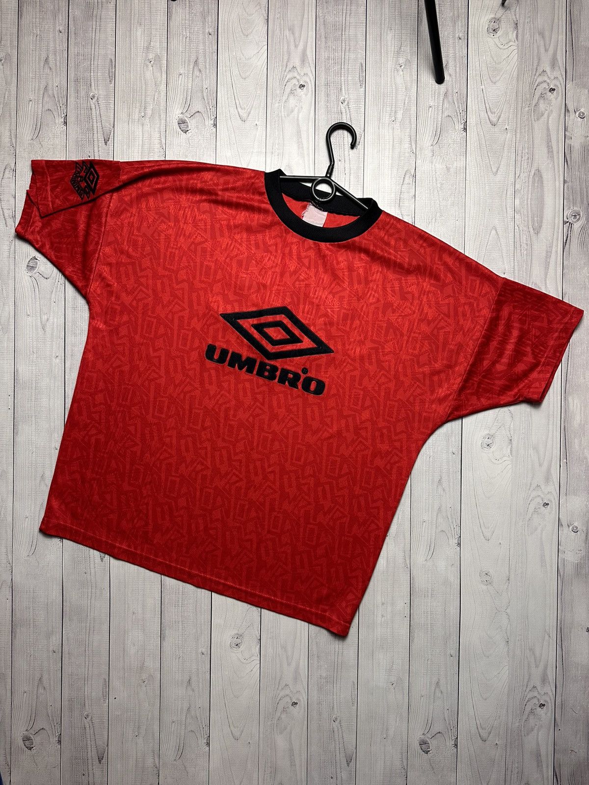 Umbro × Vintage Vintage Umbro pro training size L/XL monogram tee big logo Size US L / EU 52-54 / 3 - 1 Thumbnail