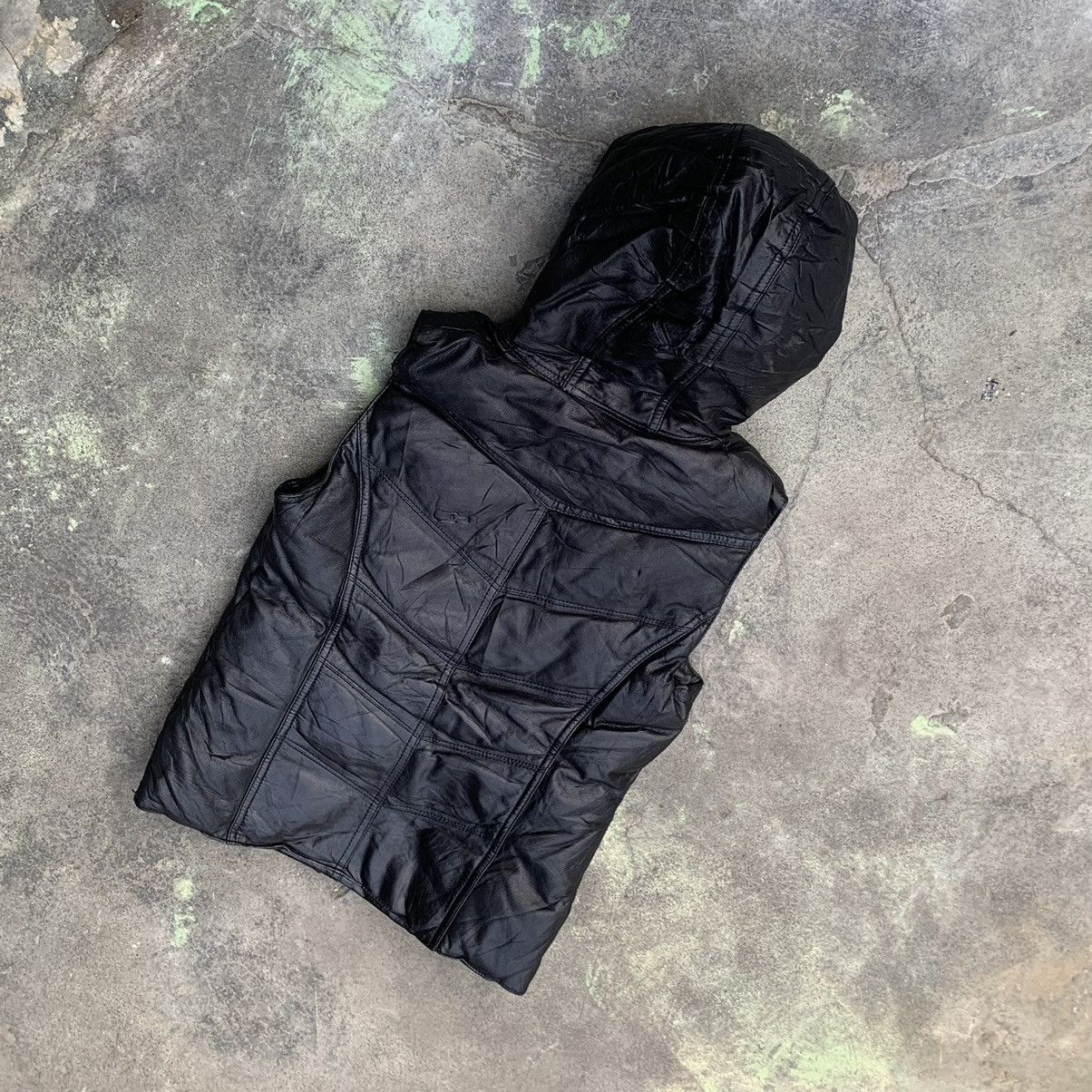 Shellac LAST OFFER ‼️Leather goat vest ifsixwasnine SHADE BY SHELLAC Size US S / EU 44-46 / 1 - 6 Thumbnail