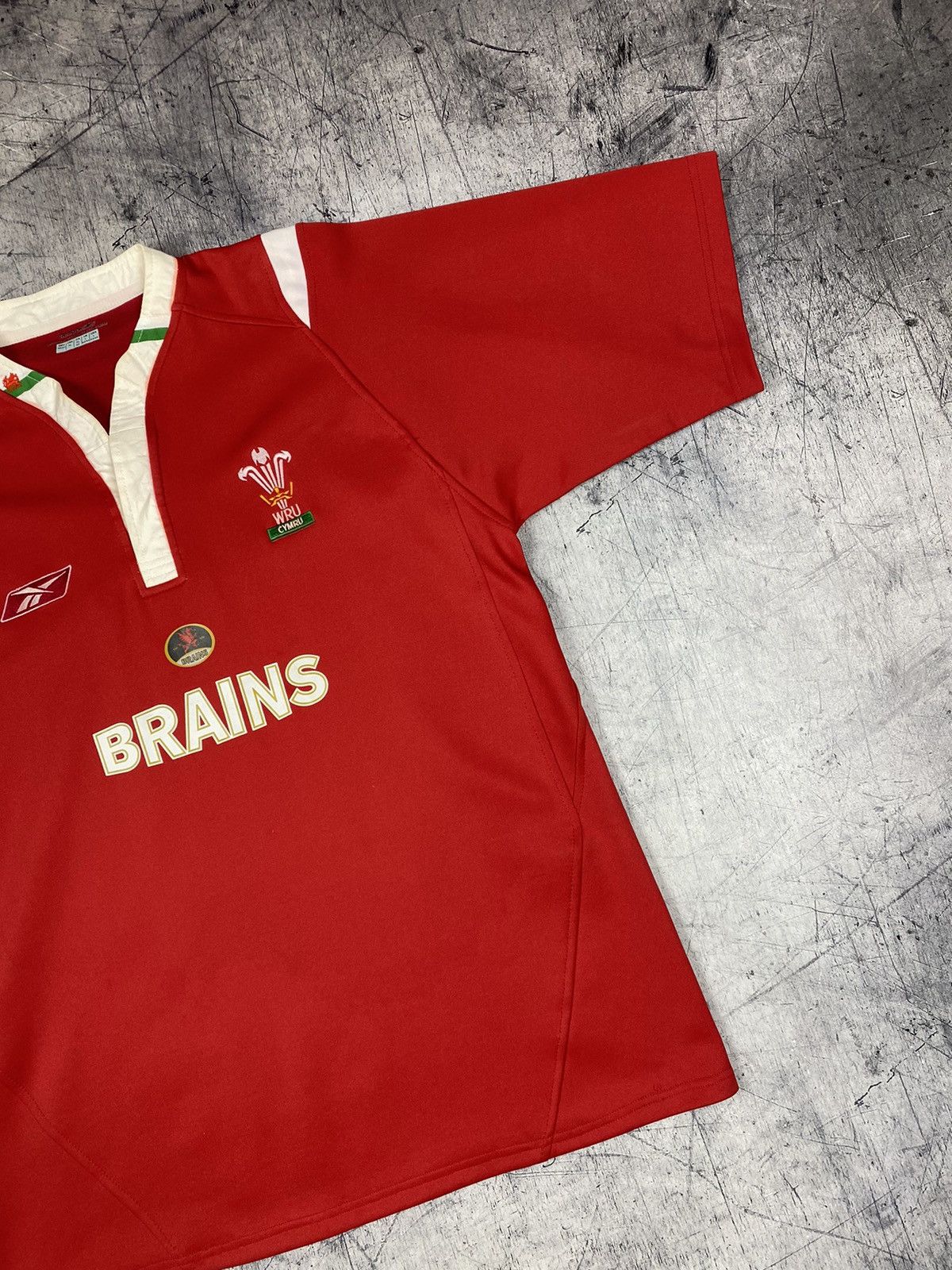 Reebok × Vintage Vintage Reebok Wales Brains W.R.U Rugby Jersey Shirt Size US XL / EU 56 / 4 - 3 Thumbnail