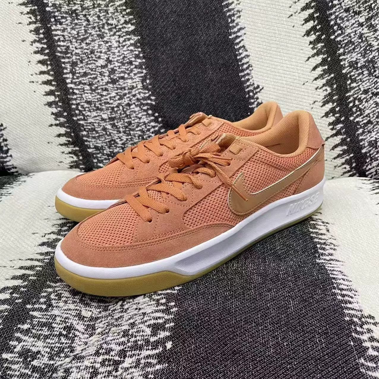 Nike Nike Canvas Orange Lowtop Sneakers 13 Men Size US 13 / EU 46 - 1 Thumbnail