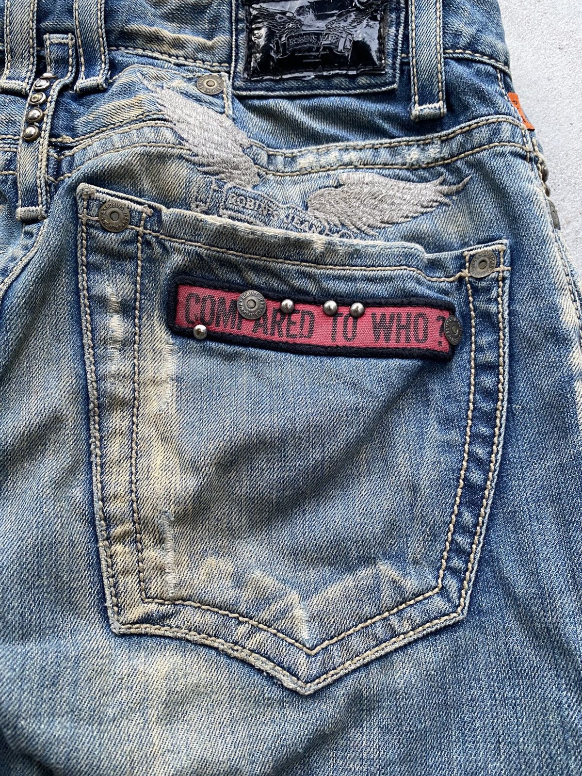 Robins Jeans ROBINS JEAN COMPARED TO WHO SKULL STUDDED JEANS Size US 29 - 3 Thumbnail