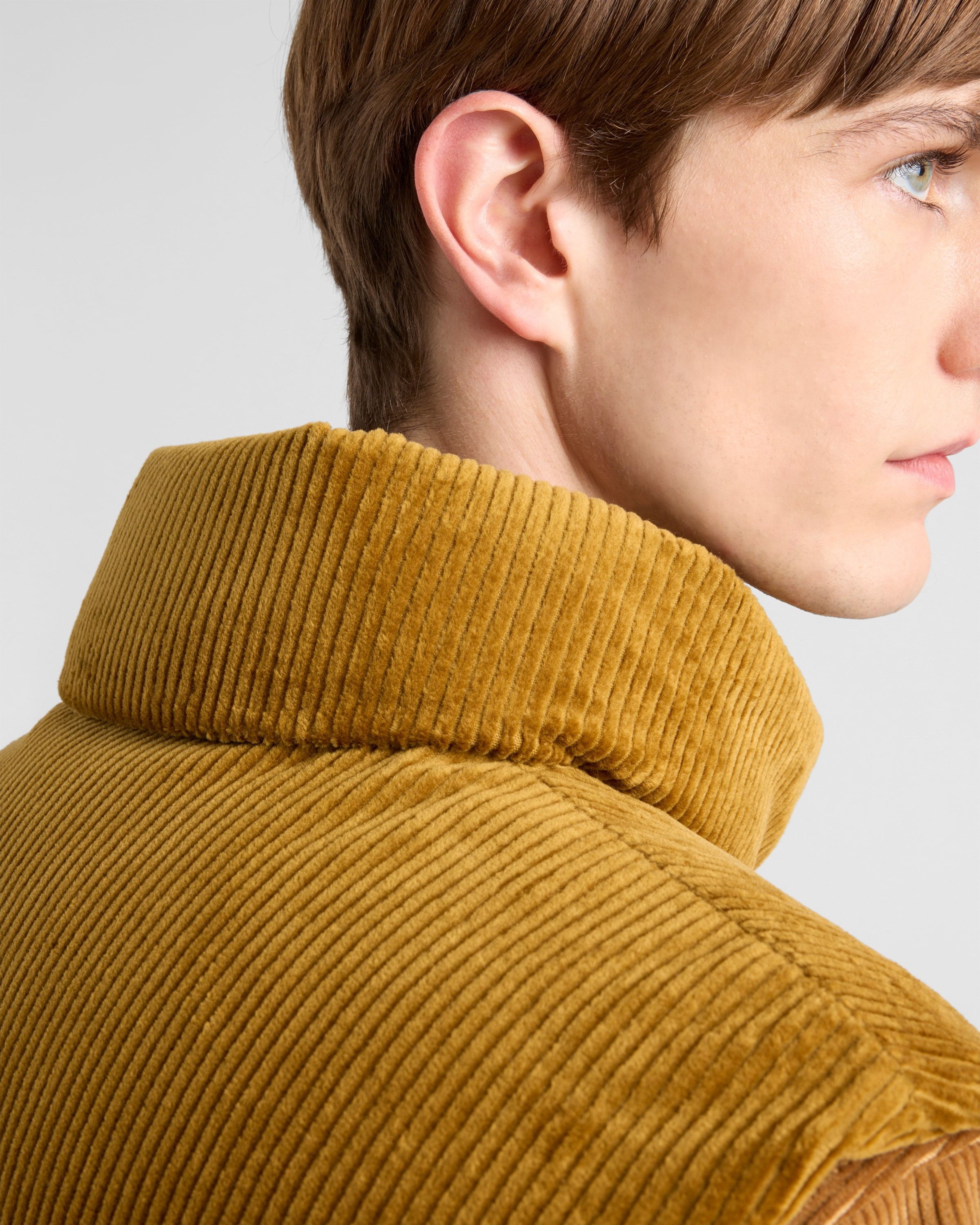 Prada o1la1rc1a0925 Corduroy Down Vest in Mustard Size US S / EU 44-46 / 1 - 3 Thumbnail