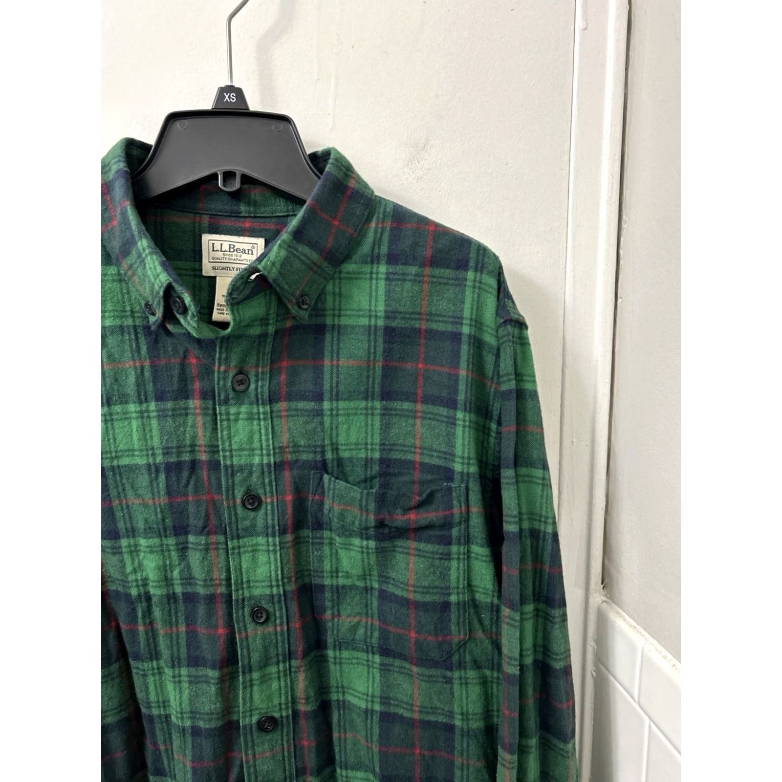 Vintage LL Bean Plaid Flannel Shirt Mens M Slim Button-Down Green 32.5” Pit 23” Vintage? No Size US M / EU 48-50 / 2 - 4 Thumbnail