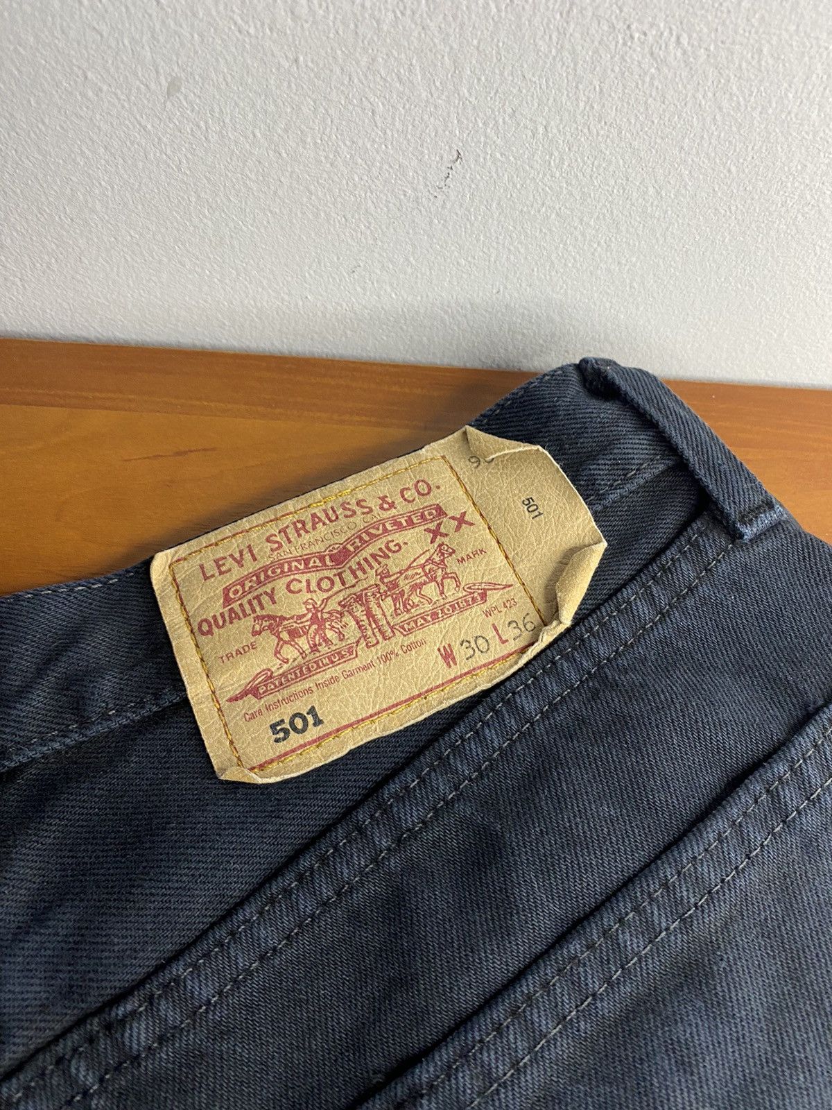 Levi's × Vintage Vintage 90s 501 Levi’s strauss co denim jeans rare 30 black Size US 30 / EU 46 - 8 Thumbnail