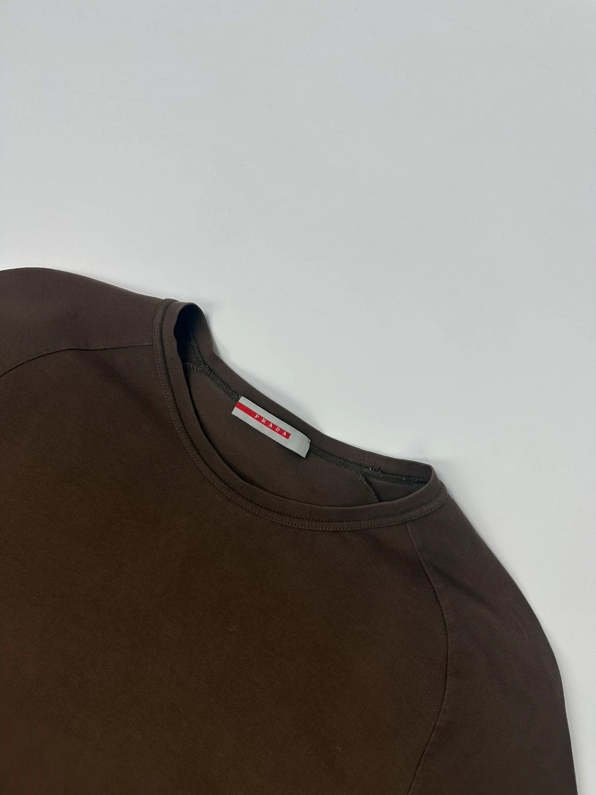 Prada Prada Sport 00’s Brown Short Sleeve Tee Zip Pocket Size US XXL / EU 58 / 5 - 4 Thumbnail