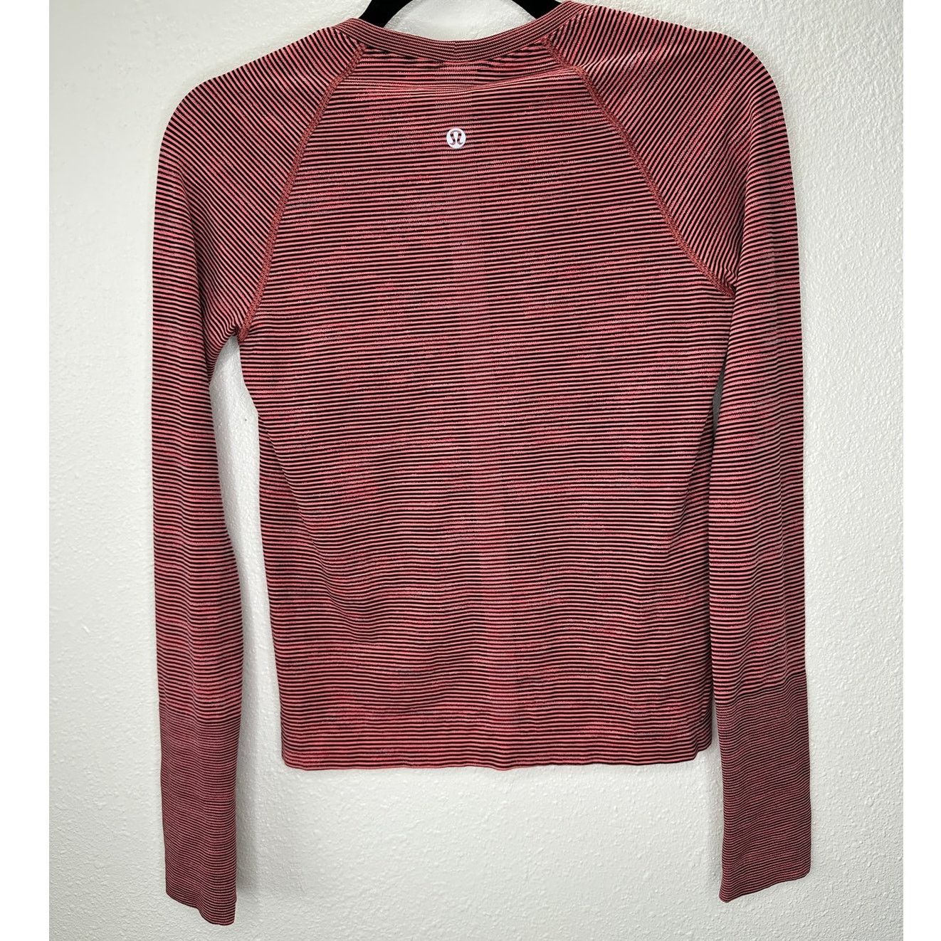 Lululemon Lululemon Dusty Mauve Stripe Long Sleeve Round Neck Shirt 4 Size M / US 6-8 / IT 42-44 - 6 Thumbnail