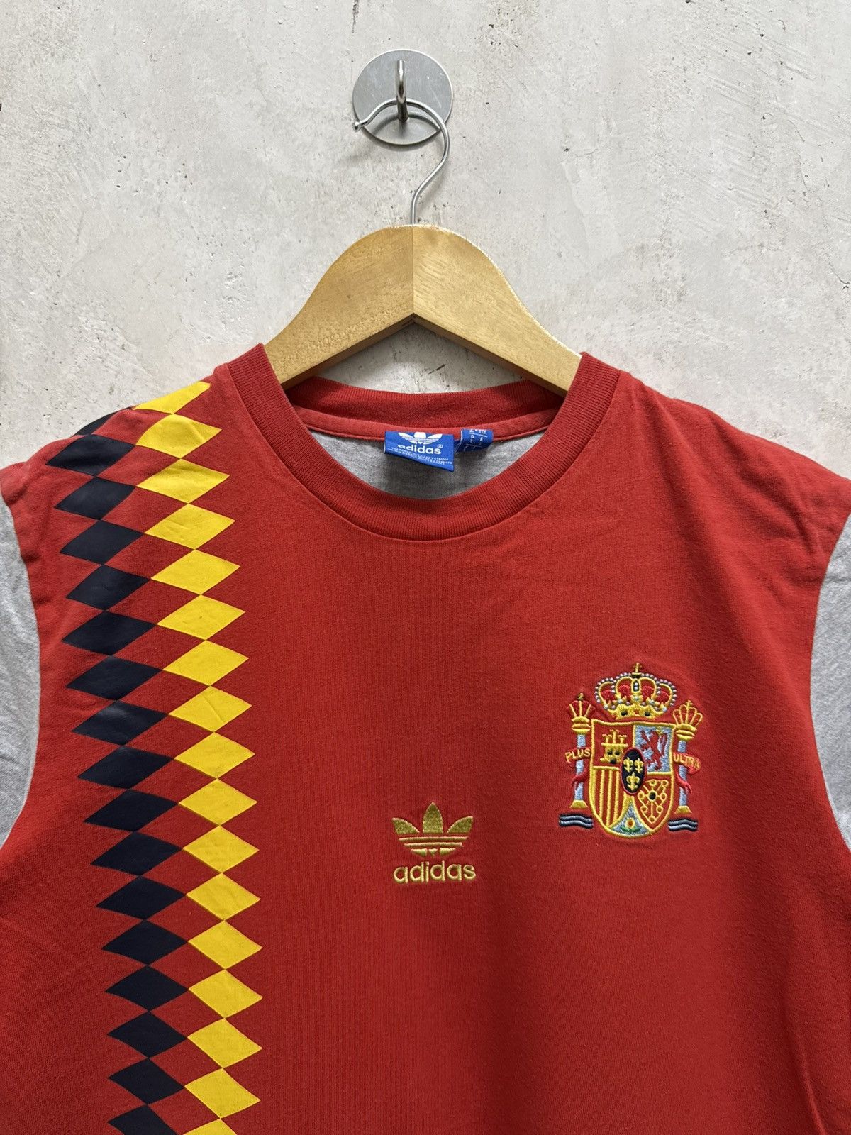 Adidas Adidas Spain 2018/2019 Home Template Tshirt Size US S / EU 44-46 / 1 - 2 Thumbnail