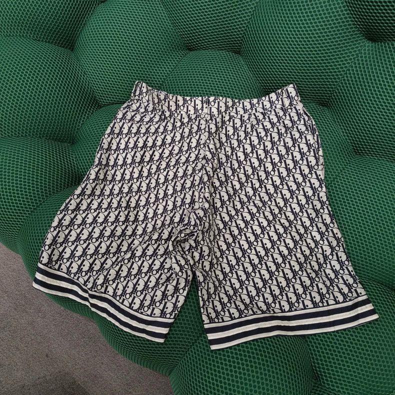 Dior Dior Mulberry silk full-printed logo shorts 2503-Nextarrow Size US 32 / EU 48 - 2 Thumbnail