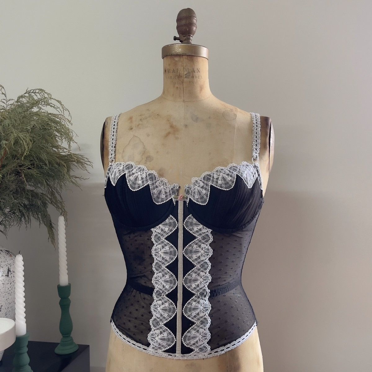 Vintage Black Mesh & White Lace Detail Corset Bustier (36C/34D) Size ONE SIZE - 2 Thumbnail