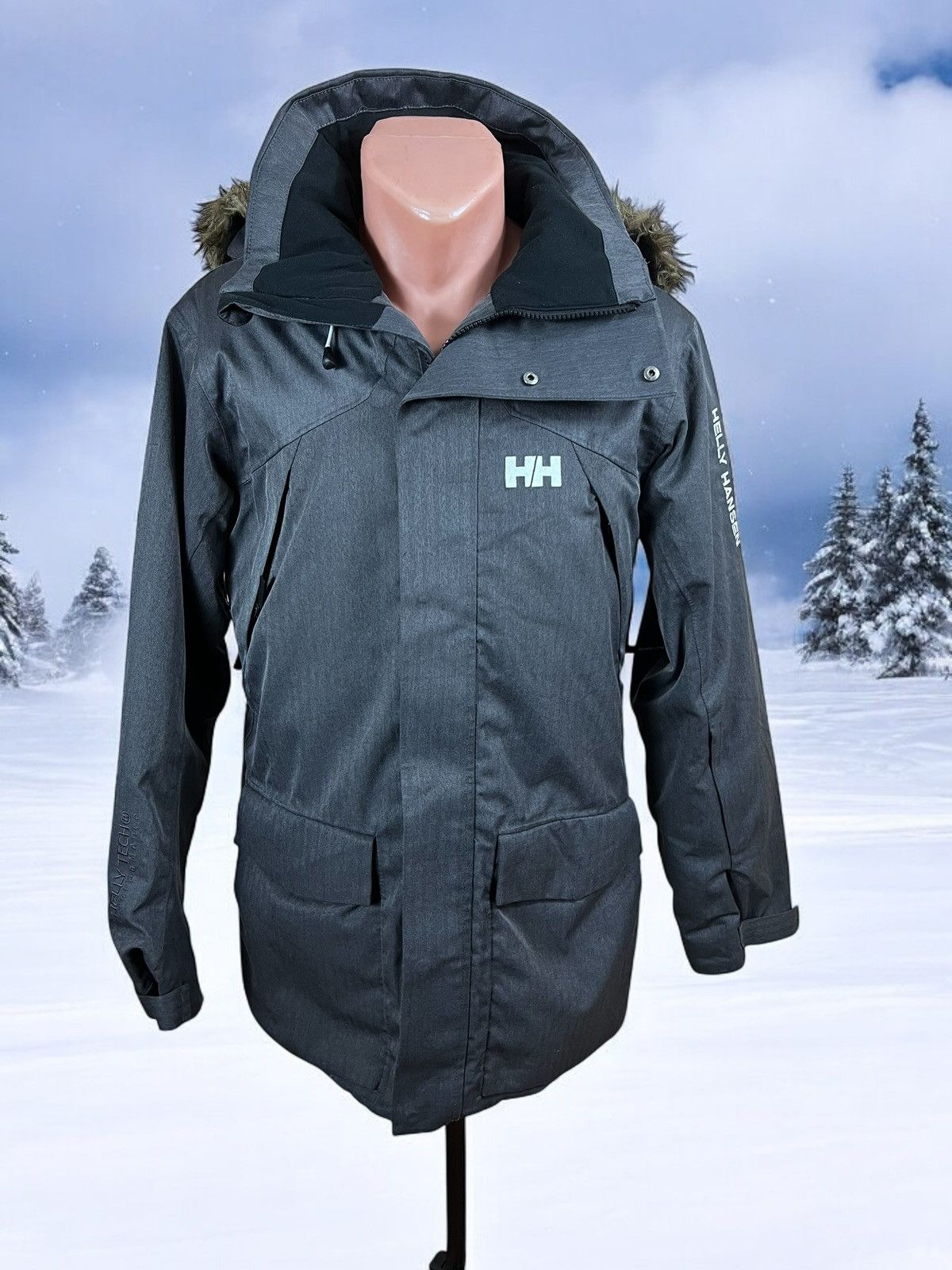 Helly Hansen Ski Jacket perfect condition size S