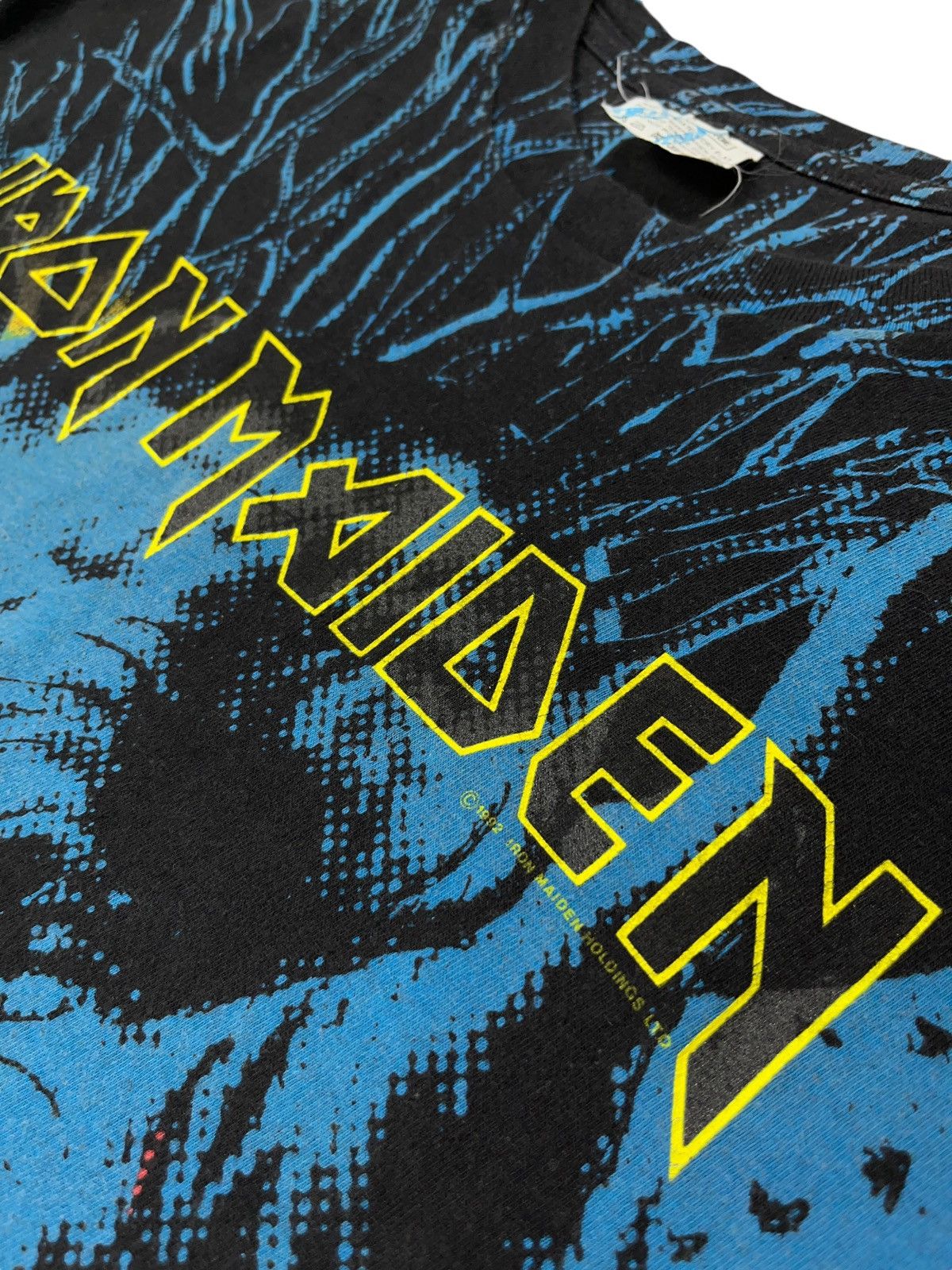Band Tees × Iron Maiden × Vintage Vintage 1992 Iron Maiden Fear of the Darkness AOP T-shirt Size US XL / EU 56 / 4 - 7 Thumbnail