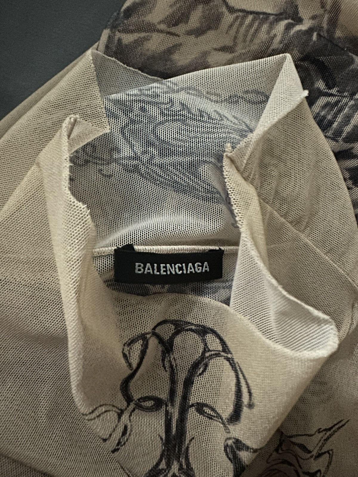 Balenciaga Balenciaga Tattoo long sleeve shirt size Large Size US L / EU 52-54 / 3 - 16 Thumbnail