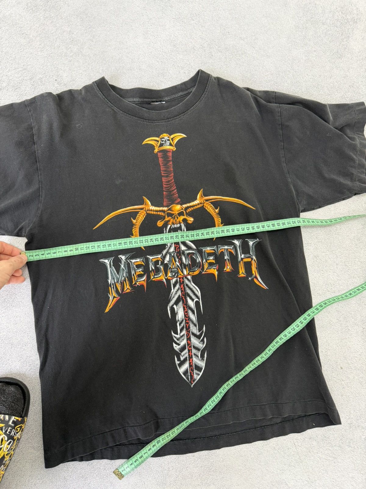 Band Tees VINTAGE MEGADETH 1997 mega tess band t-shirt traviss scott Size US M / EU 48-50 / 2 - 12 Thumbnail