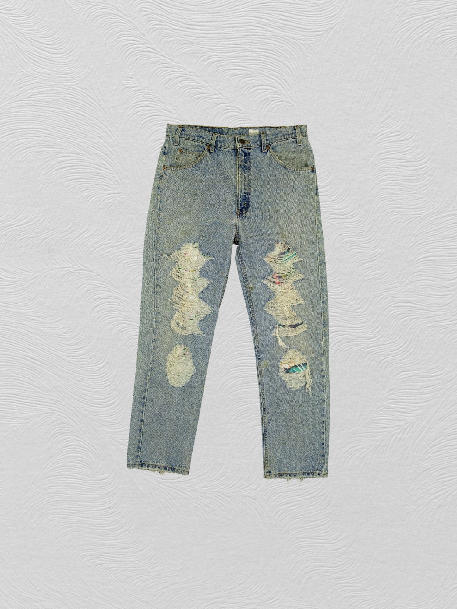 Japanese Brand Ripped Light Wash Vintage Levi's 505 USA 33x29 Denim -JN1056 Size US 33 - 1 Thumbnail