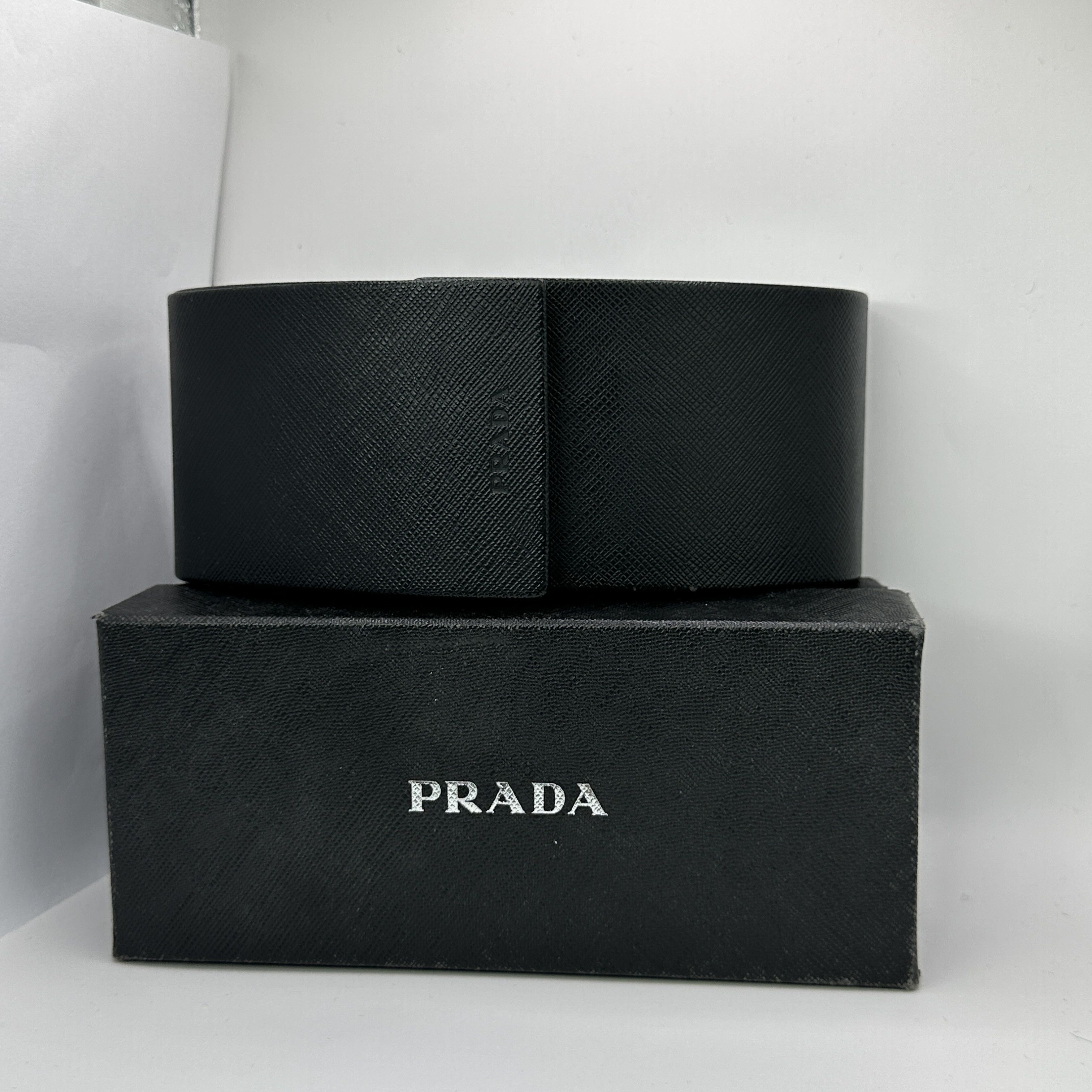 Prada × Vintage Vintage Prada Swing Cat Eye Sunglasses 00s Size ONE SIZE - 2 Thumbnail