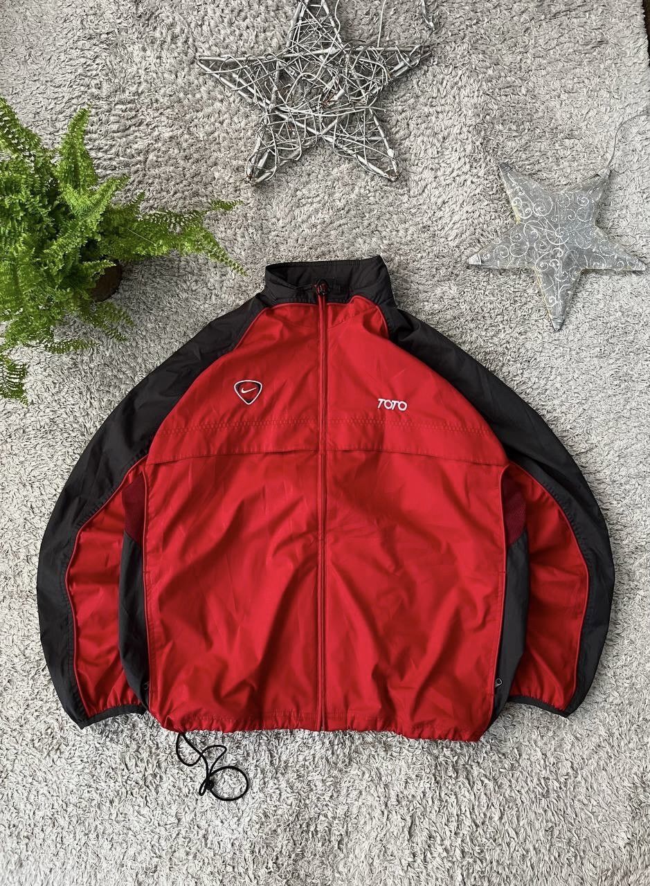 Nike × Vintage Vintage Nike 90s Rare Light Jacket Swoosh Drill Outdoor Size US L / EU 52-54 / 3 - 1 Thumbnail