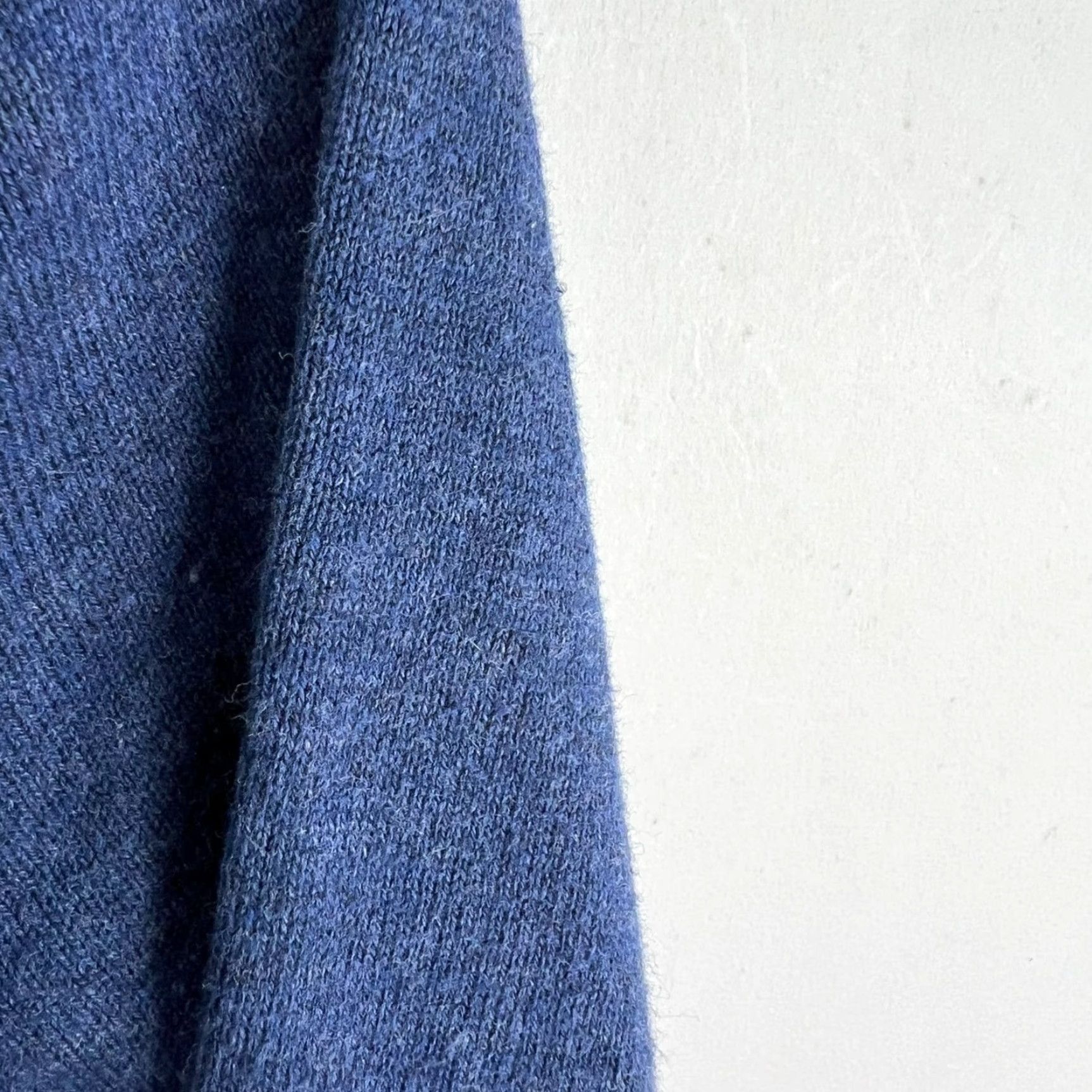 Tommy Hilfiger Tommy Hilfiger Love Knit Sweater Crew Neck Striped Blue Logo Pullover Men XL Retro Size US XL / EU 56 / 4 - 4 Thumbnail