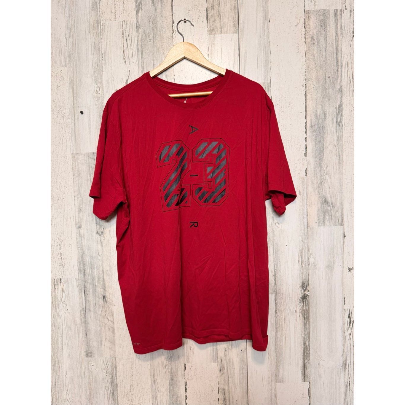 Nike Nike Jordan Dri-FIT Red Graphic T-Shirt Men’s 3XL Athletic B Size US XXL / EU 58 / 5 - 6 Thumbnail