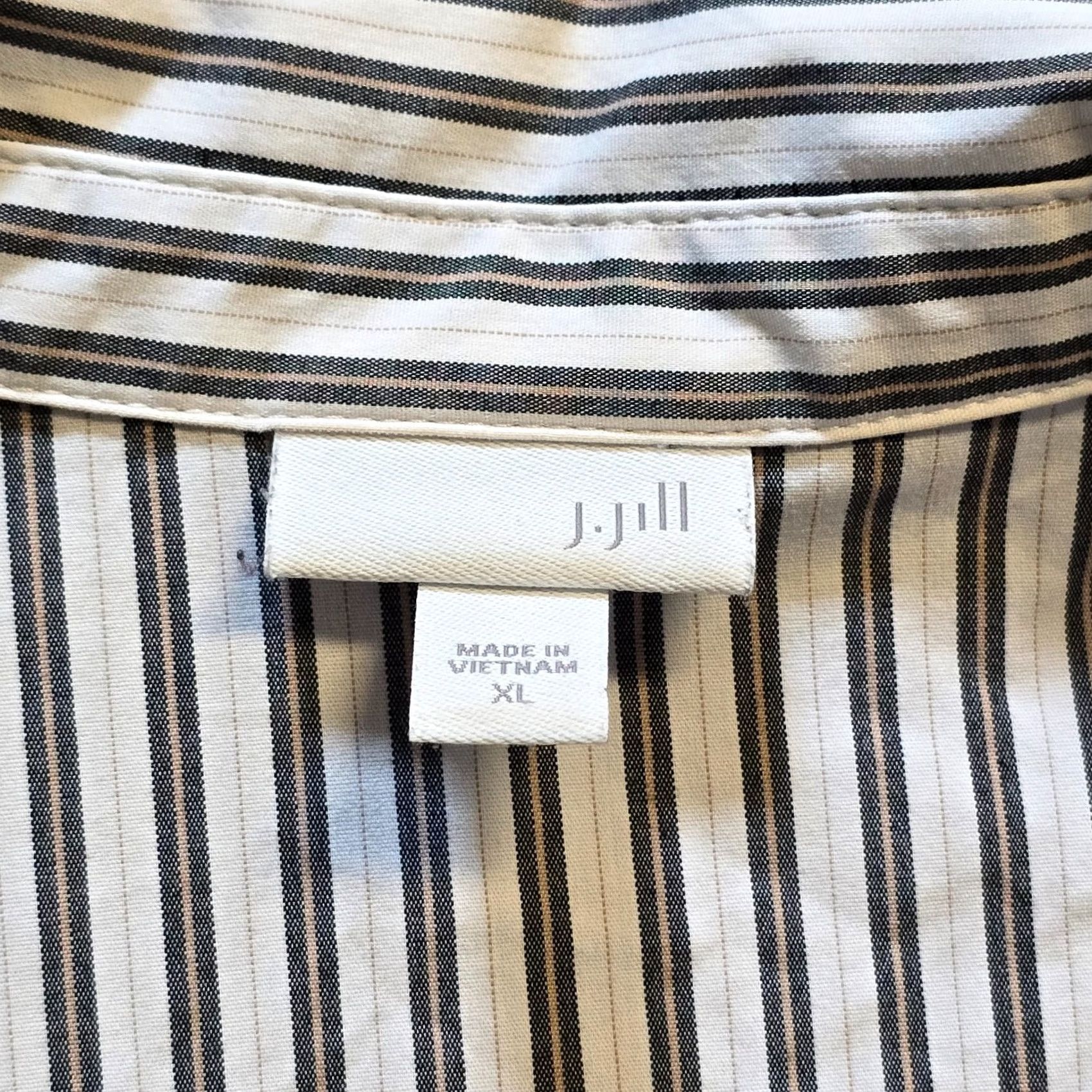 J. Jill J Jill Top Womens XL White Gray Striped Button-Up Long Sleeve Career Casual Shirt Size XL / US 12-14 / IT 48-50 - 4 Thumbnail