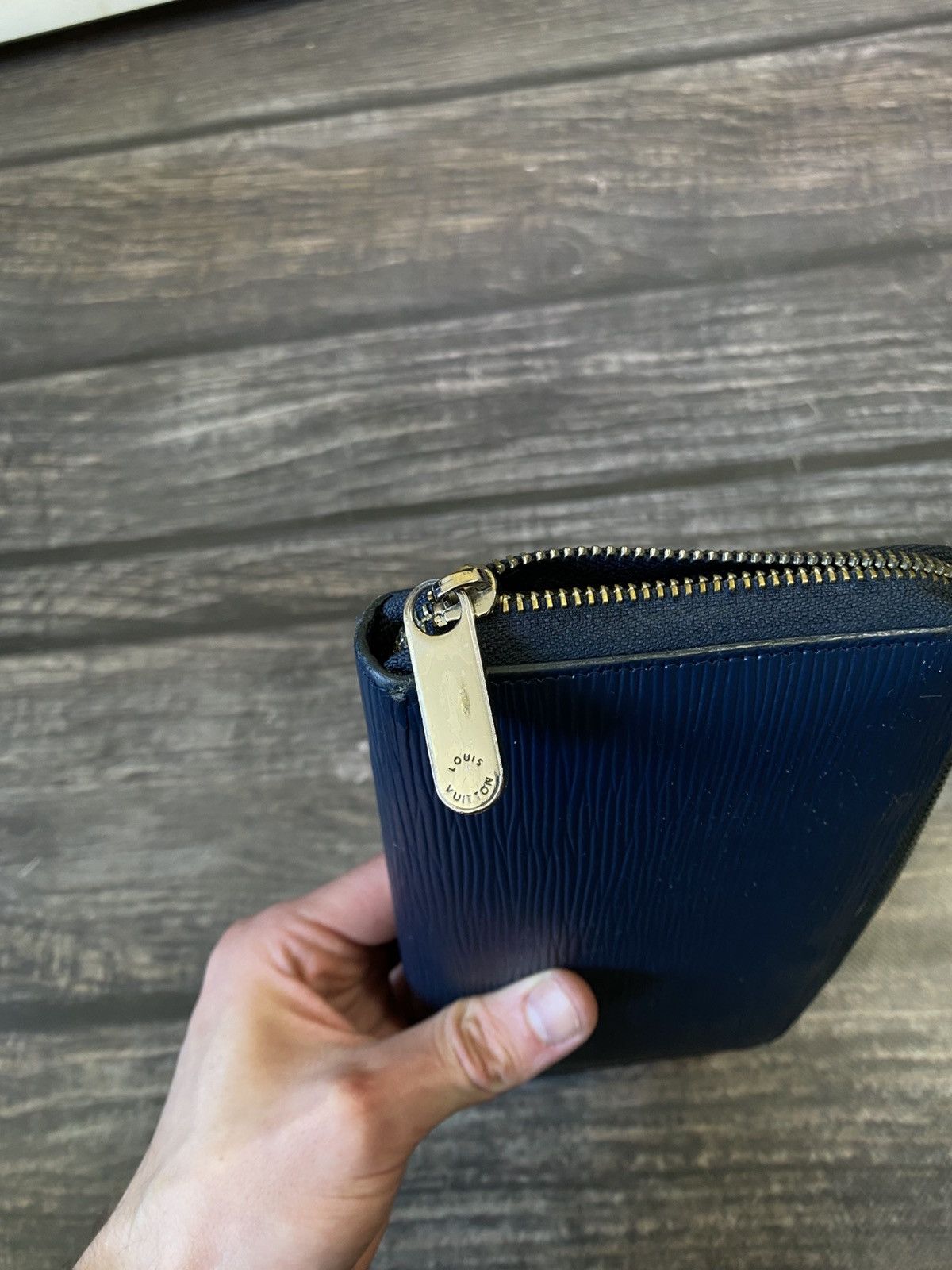 Louis Vuitton Louis Vuitton Leather Men’s Clutch Wallet Size ONE SIZE - 3 Thumbnail