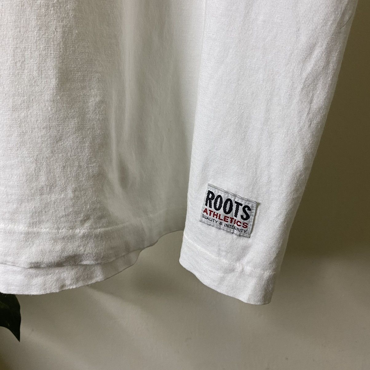 Roots Vintage 1990s Root Athletics Big Logo Tee Size US XL / EU 56 / 4 - 3 Thumbnail
