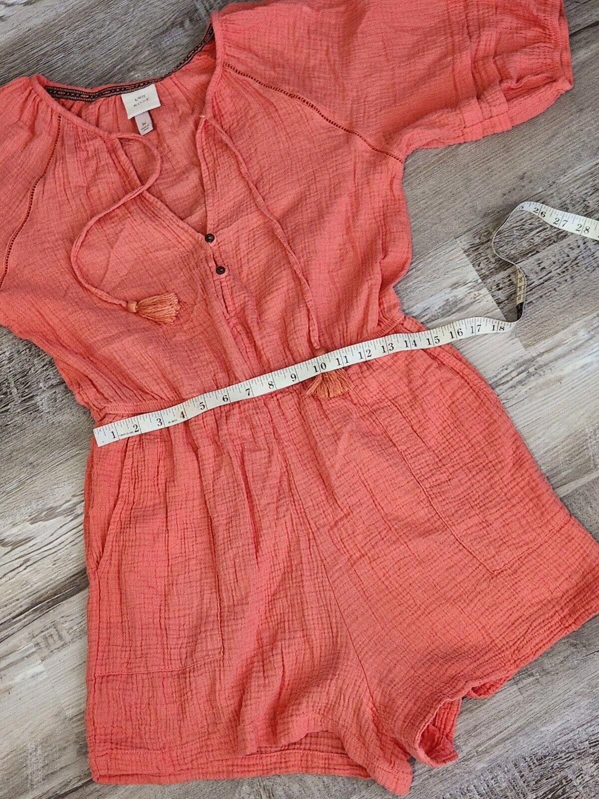 Designer Knox Rose Romper Medium Coral Pink Peach Short Sleeve V Neck Size 32" / US 10 / IT 46 - 5 Thumbnail